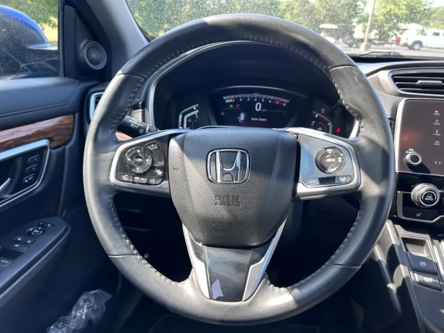 2020 /Black Leather Honda CR-V EX-L (7FARW2H83LE) with an 1.5L I-4 16-Valve DOHC engine, Automatic transmission, located at 970 Woodlawn Dr., Farmington, MO, 63640, (573) 431-7800, 37.825642, -90.468674 - **Explore New Adventures with the 2020 Honda CR-V EX-L: Your Perfect Family SUV!**<br /> <br /> Are you ready to elevate your family's adventures? The 2020 Honda CR-V EX-L is more than just a vehicle; it's a lifestyle choice that accommodates your dreams of exploration, comfort, and safety. Whether - Photo#12