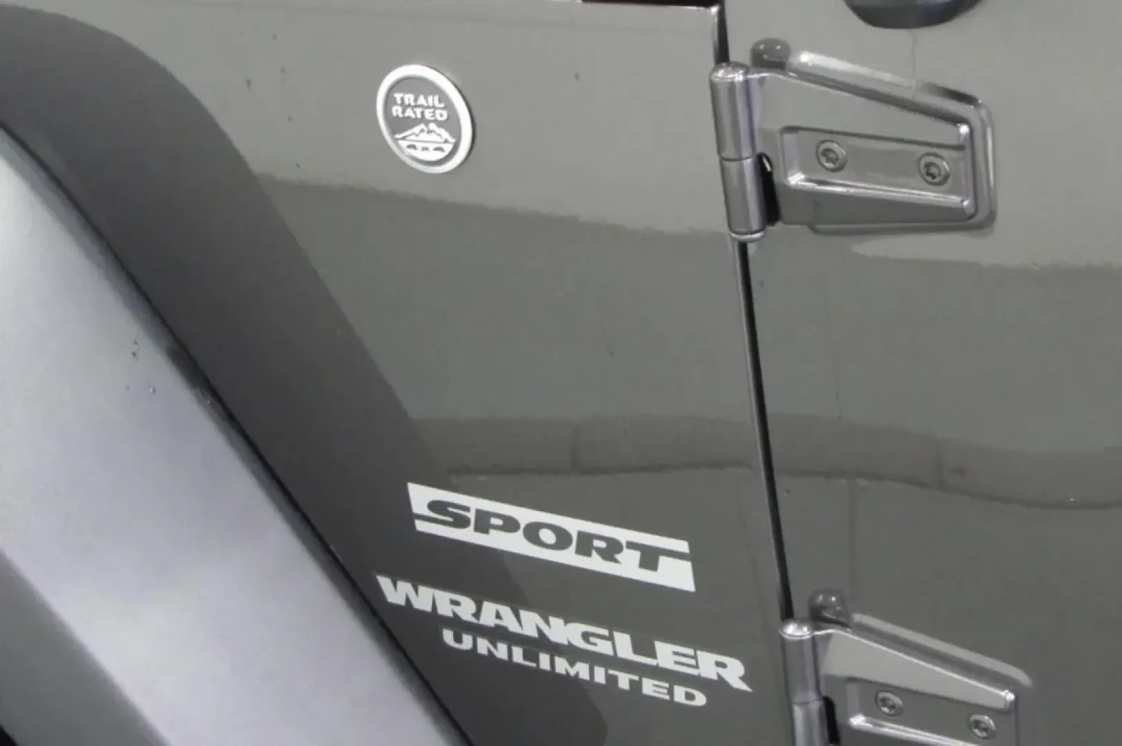 2017 /Black Cloth Jeep Wrangler Unlimited Sport (1C4BJWDG9HL) with an Other engine, located at 12830 Highway 21, De Soto, MO, 63020, (636) 337-7777, 38.153099, -90.573624 - **Adventure Awaits: Discover the 2017 Jeep Wrangler at Pettus CDJR DeSoto!**<br /> <br /> Are you ready to embrace the great outdoors? The 2017 Jeep Wrangler is your perfect companion for weekend adventures, making it an exceptional choice for those who love to explore nature's wonders. From winding - Photo#10