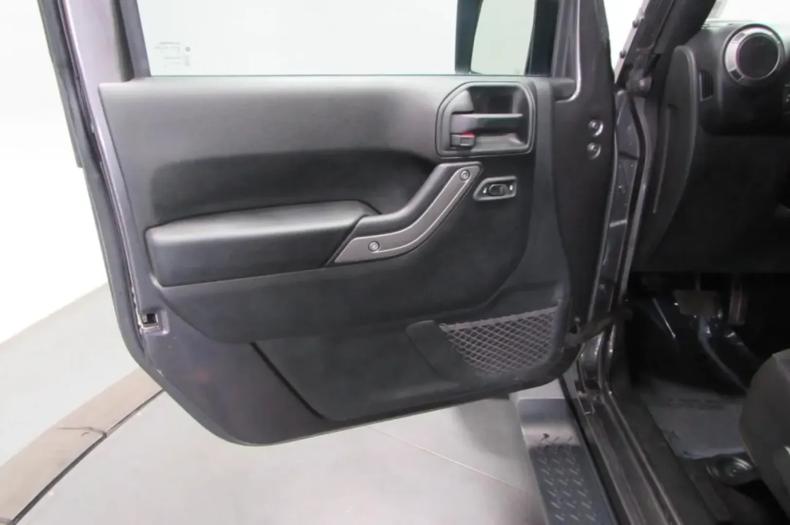 2017 /Black Cloth Jeep Wrangler Unlimited Sport (1C4BJWDG9HL) with an Other engine, located at 12830 Highway 21, De Soto, MO, 63020, (636) 337-7777, 38.153099, -90.573624 - **Adventure Awaits: Discover the 2017 Jeep Wrangler at Pettus CDJR DeSoto!**<br /> <br /> Are you ready to embrace the great outdoors? The 2017 Jeep Wrangler is your perfect companion for weekend adventures, making it an exceptional choice for those who love to explore nature's wonders. From winding - Photo#11