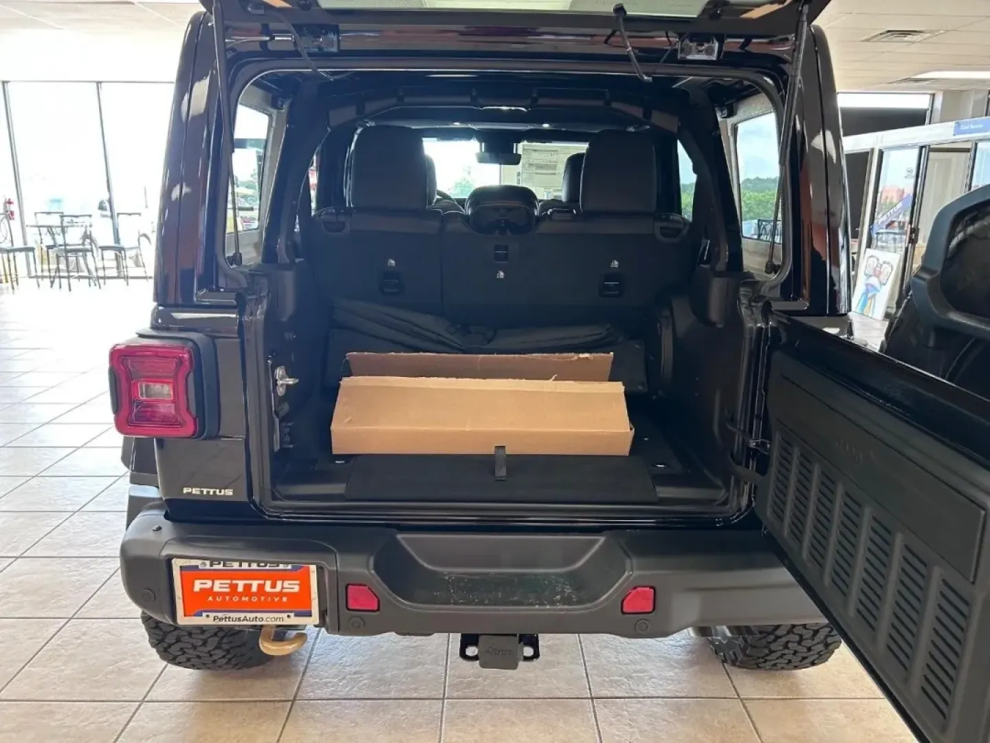 2025 /Black Leather Jeep Wrangler Rubicon 392 (1C4RJXSJ0SW) with an 6.4L V8 SRT HEMI MDS engine, Automatic transmission, located at 970 Woodlawn Dr., Farmington, MO, 63640, (573) 431-7800, 37.825642, -90.468674 - **Adventure Awaits: Experience the 2025 Jeep Wrangler Rubicon 392 Final Edition**<br /> <br /> Are you ready to elevate your outdoor escapades? Whether you're hitting the trails, navigating rugged terrain, or embarking on a family road trip, the 2025 Jeep Wrangler Rubicon 392 Final Edition is the pe - Photo#4