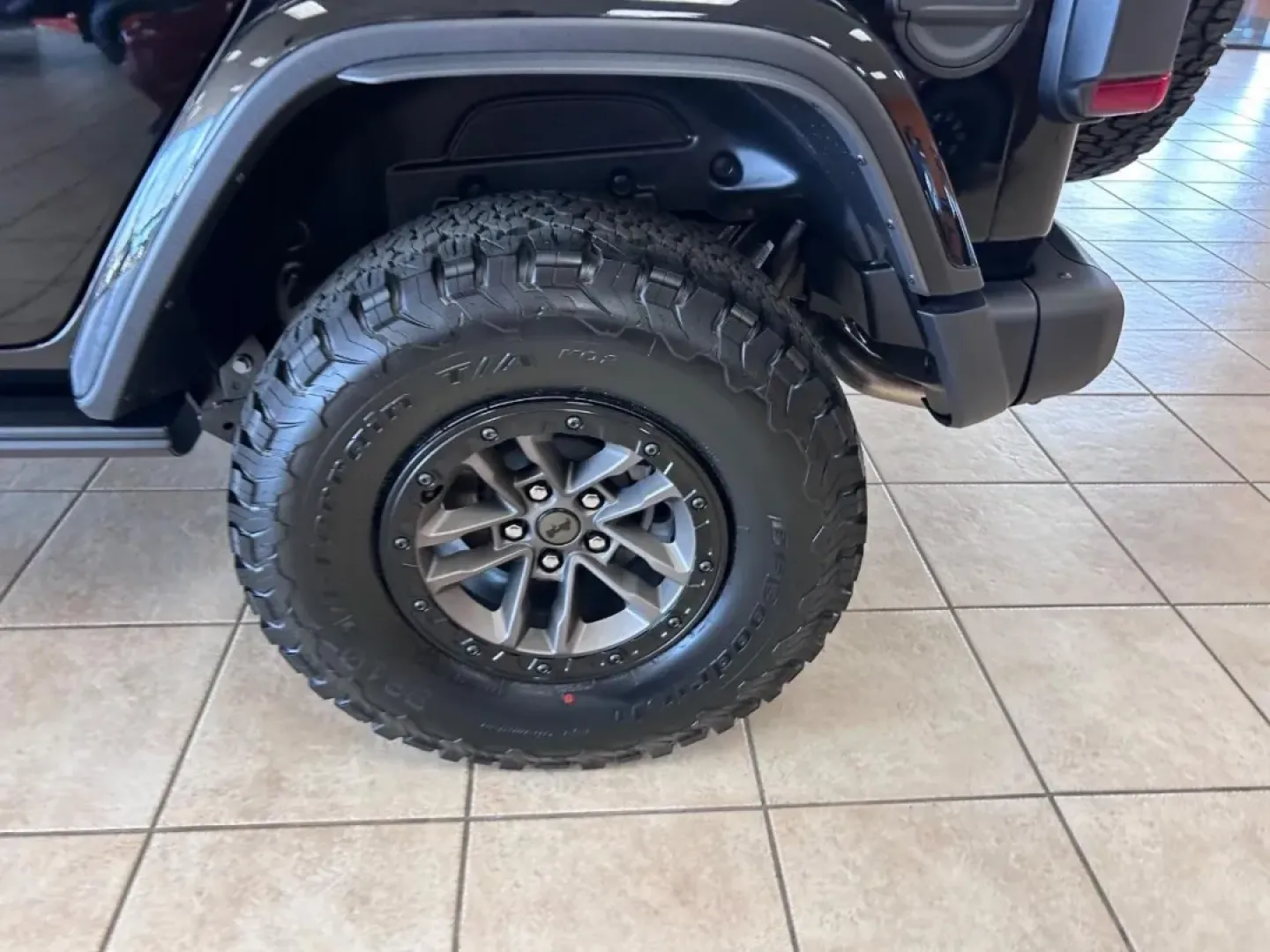 2025 /Black Leather Jeep Wrangler Rubicon 392 (1C4RJXSJ0SW) with an 6.4L V8 SRT HEMI MDS engine, Automatic transmission, located at 970 Woodlawn Dr., Farmington, MO, 63640, (573) 431-7800, 37.825642, -90.468674 - **Adventure Awaits: Experience the 2025 Jeep Wrangler Rubicon 392 Final Edition**<br /> <br /> Are you ready to elevate your outdoor escapades? Whether you're hitting the trails, navigating rugged terrain, or embarking on a family road trip, the 2025 Jeep Wrangler Rubicon 392 Final Edition is the pe - Photo#5