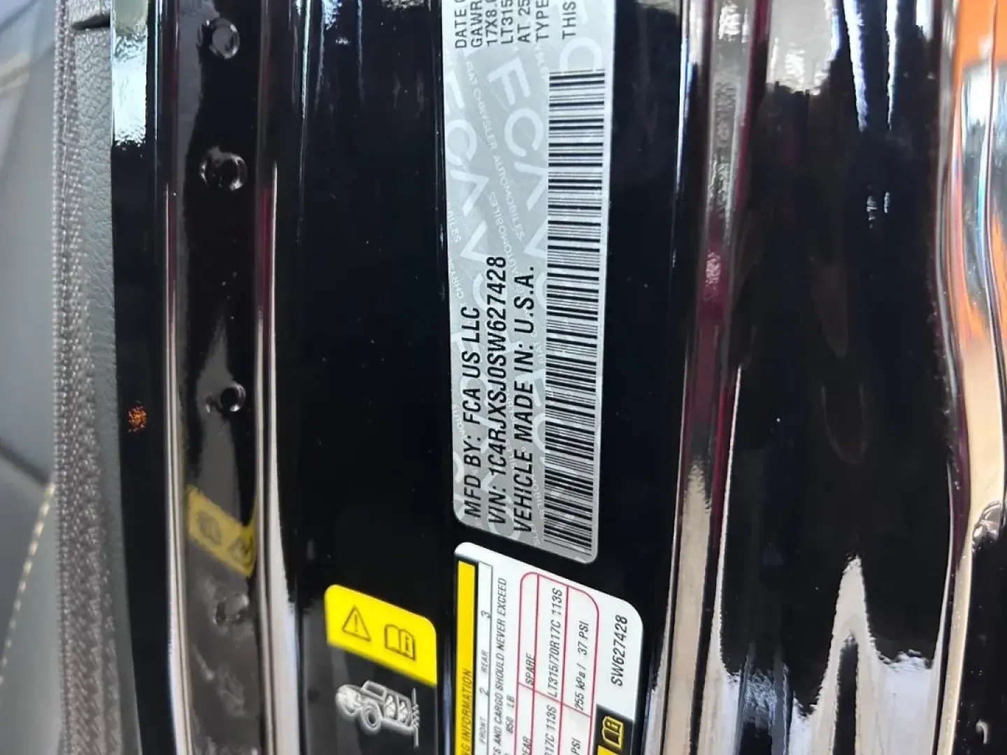 2025 /Black Leather Jeep Wrangler Rubicon 392 (1C4RJXSJ0SW) with an 6.4L V8 SRT HEMI MDS engine, Automatic transmission, located at 970 Woodlawn Dr., Farmington, MO, 63640, (573) 431-7800, 37.825642, -90.468674 - **Adventure Awaits: Experience the 2025 Jeep Wrangler Rubicon 392 Final Edition**<br /> <br /> Are you ready to elevate your outdoor escapades? Whether you're hitting the trails, navigating rugged terrain, or embarking on a family road trip, the 2025 Jeep Wrangler Rubicon 392 Final Edition is the pe - Photo#20