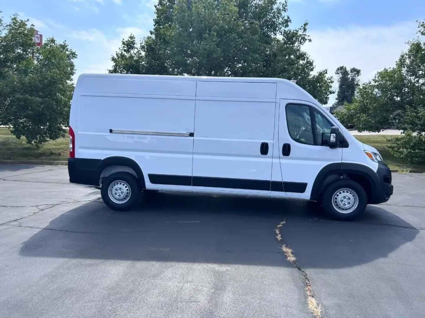 2025 /Black Leather Ram ProMaster 2500 High Roof (3C6LRVDGXSE) with an 3.6L V6 24V VVT engine, Automatic transmission, located at 970 Woodlawn Dr., Farmington, MO, 63640, (573) 431-7800, 37.825642, -90.468674 - Looking for the perfect vehicle to elevate your business or weekend adventures? The 2025 Ram ProMaster Cargo Van is your answer, offering a blend of versatility and functionality that meets the demands of any hardworking professional or adventurous spirit. Whether you're outfitting your work vehicle - Photo#1