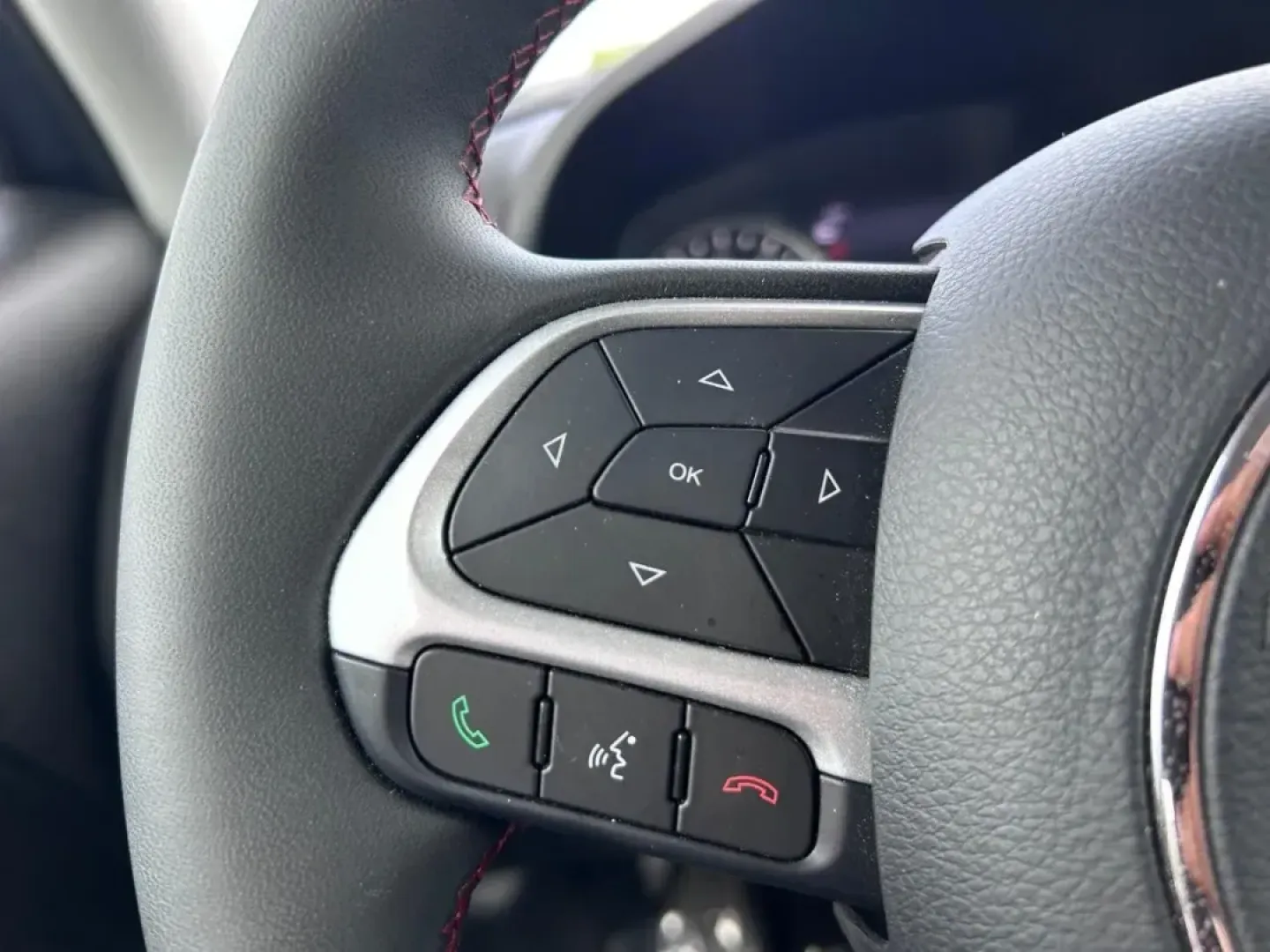 2023 /Black Cloth Jeep Renegade Trailhawk (ZACNJDC12PP) with an 1.3L I4 Turbo MAIR DI engine, Automatic transmission, located at 970 Woodlawn Dr., Farmington, MO, 63640, (573) 431-7800, 37.825642, -90.468674 - **Adventure Awaits: Discover the 2023 Jeep Renegade Trailhawk at Pettus CDJR Farmington!**<br /> <br /> Are you ready to elevate your driving experience? Whether you're a weekend warrior seeking thrilling off-road adventures or a city dweller needing a reliable vehicle for your daily commute, the 20 - Photo#11