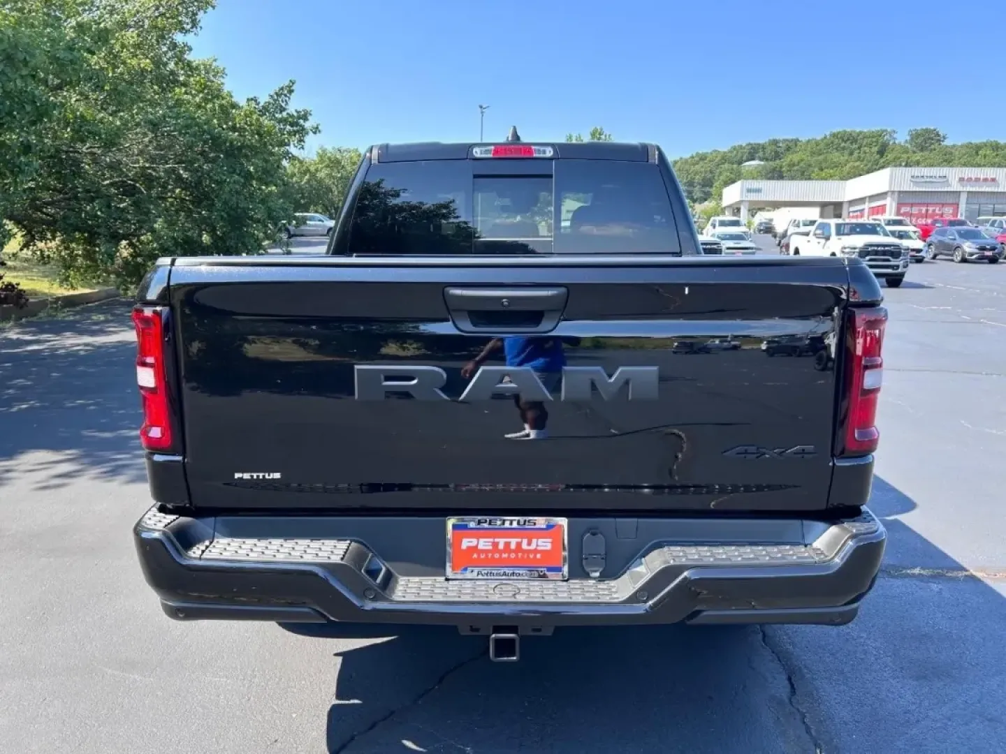 2025 /Diesel Gray/Black Cloth Ram 1500 Tradesman (1C6RRFGGXSN) with an 3.6L V6 24V VVT eTorque UPG I engine, located at 970 Woodlawn Dr., Farmington, MO, 63640, (573) 431-7800, 37.825642, -90.468674 - **Unleash Your Adventure with the 2025 Ram 1500 Tradesman Now Available at Pettus CDJR Farmington!**<br /> <br /> Are you ready to elevate your lifestyle with a vehicle that truly understands your needs? Whether you're hauling gear for a weekend camping trip, navigating city streets during your dai - Photo#3