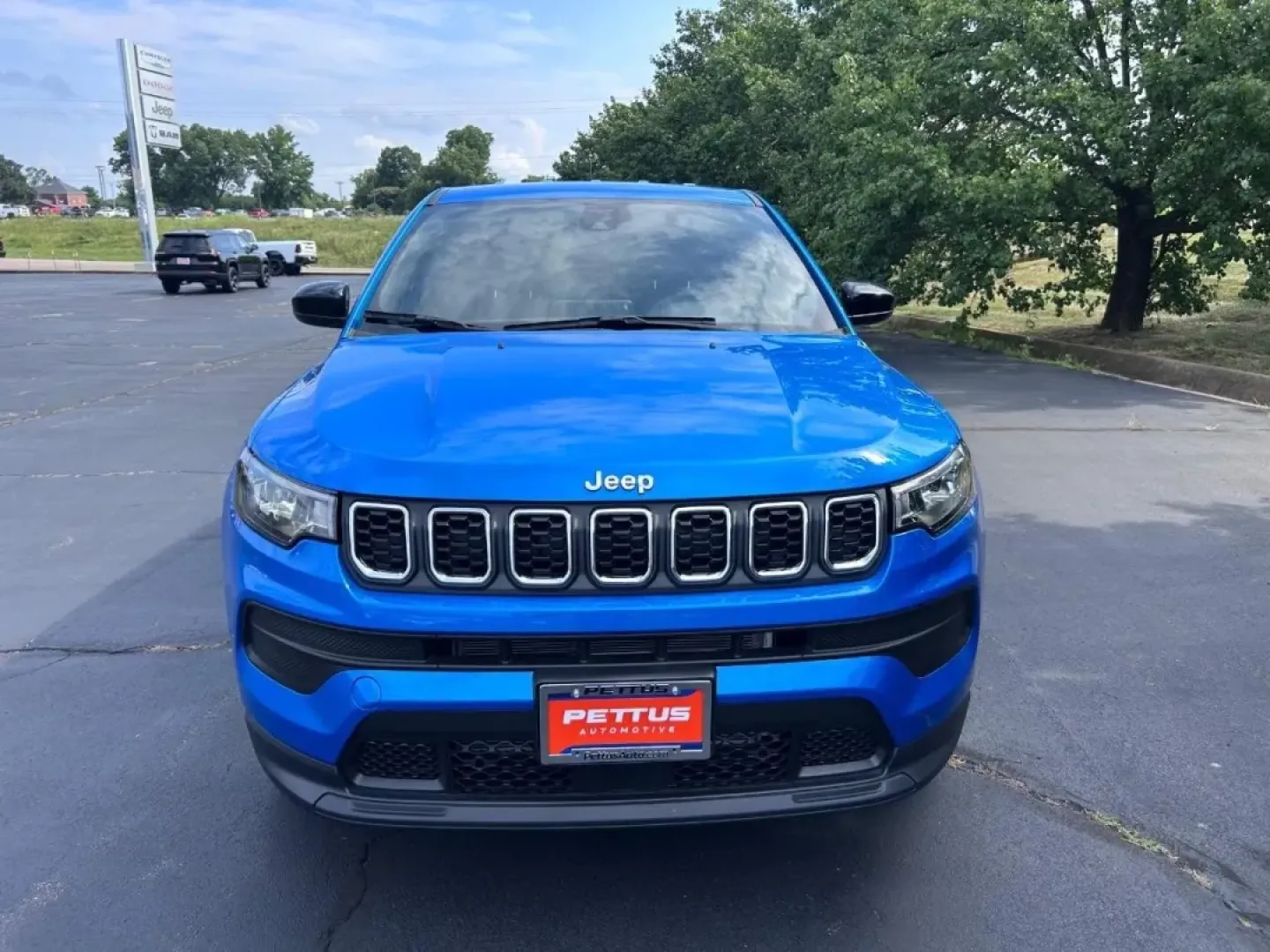 2025 /Black Cloth Jeep Compass Sport (3C4NJDAN8ST) with an 2.0L I4 DOHC DI Turbo engine, Automatic transmission, located at 970 Woodlawn Dr., Farmington, MO, 63640, (573) 431-7800, 37.825642, -90.468674 - **Unleash Your Adventurous Spirit with the 2025 Jeep Compass Sport at Pettus CDJR Farmington!**<br /> <br /> Looking for a vehicle that perfectly balances style, performance, and functionality? The 2025 Jeep Compass Sport is your ideal companion for weekend adventures or daily commutes. With its cap - Photo#7