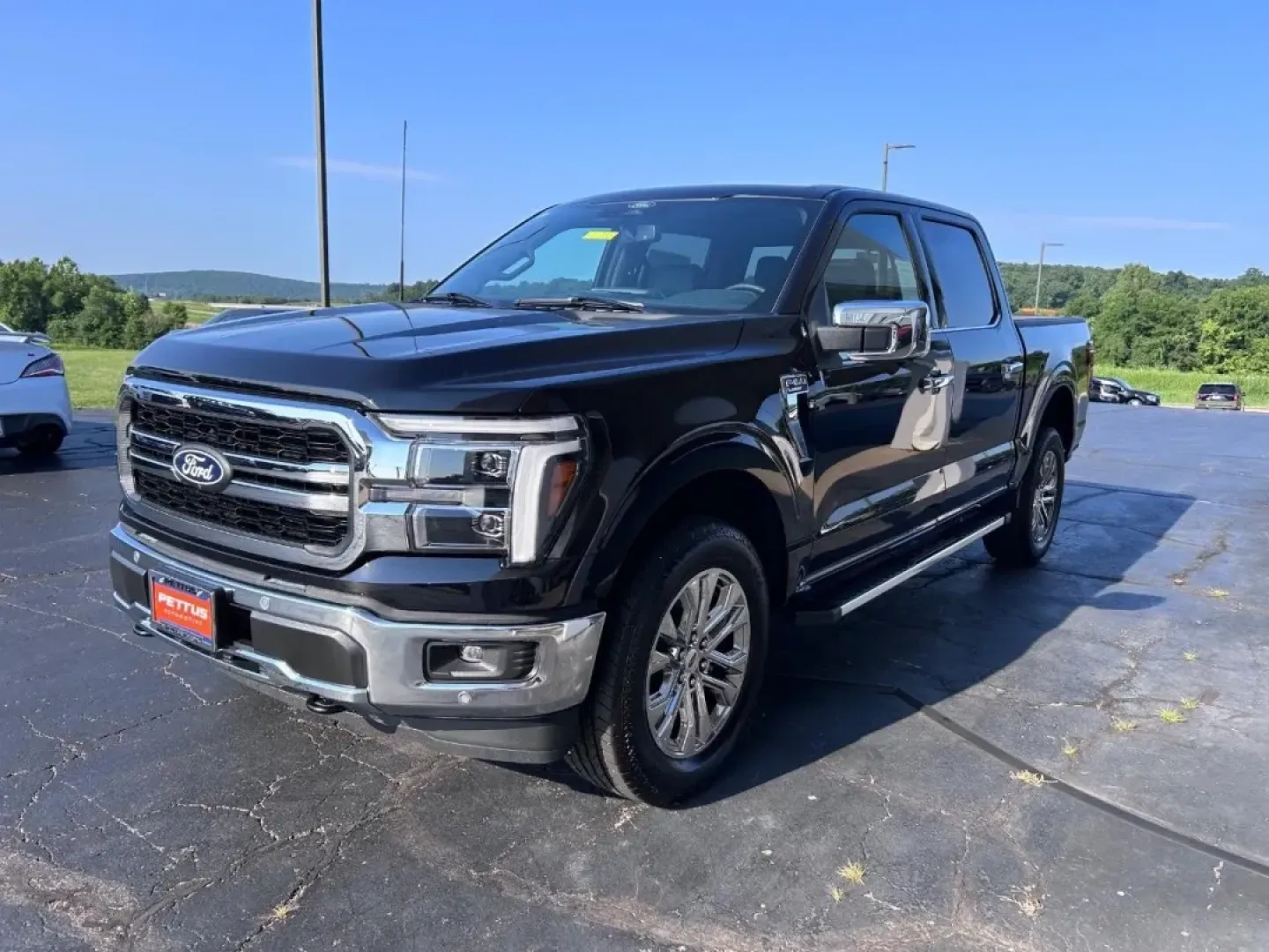 2025 /Black/Smoked Truffle Leather Ford F-150 Lariat (1FTFW5L85SK) with an 3.5L V6 engine, located at 141 Commercial Dr, Fredericktown, MO, 63645, (573) 783-6432, 37.570087, -90.320648 - **Unleash Your Adventurous Spirit with the 2025 Ford F-150 LARIAT at Pettus Ford Fredericktown!**<br /> <br /> Are you ready to elevate your outdoor adventures or tackle daily commutes with unmatched style and power? The 2025 Ford F-150 LARIAT is your ultimate partner for all your journeys, whether - Photo#6