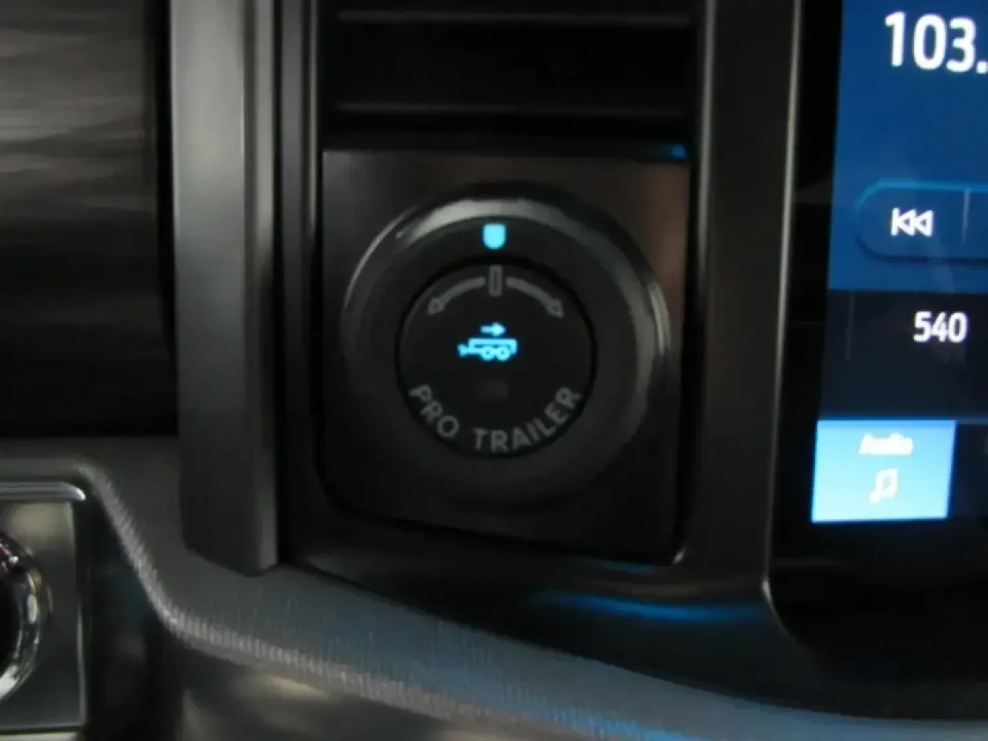 2025 /Black Ford F-150 Lariat (1FTFW5L85SK) with an 3.5L V6 engine, 6A transmission, located at 12836 Highway 21, De Soto, MO, 63020, (636) 337-7777, 38.151867, -90.575615 - **Unleash Your Adventurous Spirit with the 2025 Ford F-150 LARIAT at Pettus Ford Fredericktown!**<br /> <br /> Are you ready to elevate your outdoor adventures or tackle daily commutes with unmatched style and power? The 2025 Ford F-150 LARIAT is your ultimate partner for all your journeys, whether - Photo#30