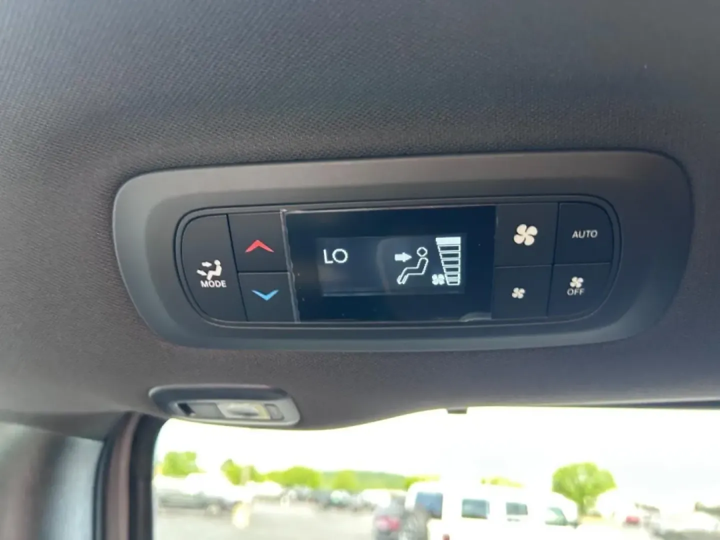 2025 /Black Leather Chrysler Pacifica Limited (2C4RC1GG9SR) with an 3.6L V6 24V VVT UPG I engine, Automatic transmission, located at 970 Woodlawn Dr., Farmington, MO, 63640, (573) 431-7800, 37.825642, -90.468674 - Explore the perfect blend of style, comfort, and functionality with the 2025 Chrysler Pacifica Limited, now available at Pettus CDJR Farmington. Located at 970 Woodlawn Drive in Farmington, MO, we are your trusted OEM dealership dedicated to providing quality used vehicles and certified pre-owned op - Photo#12