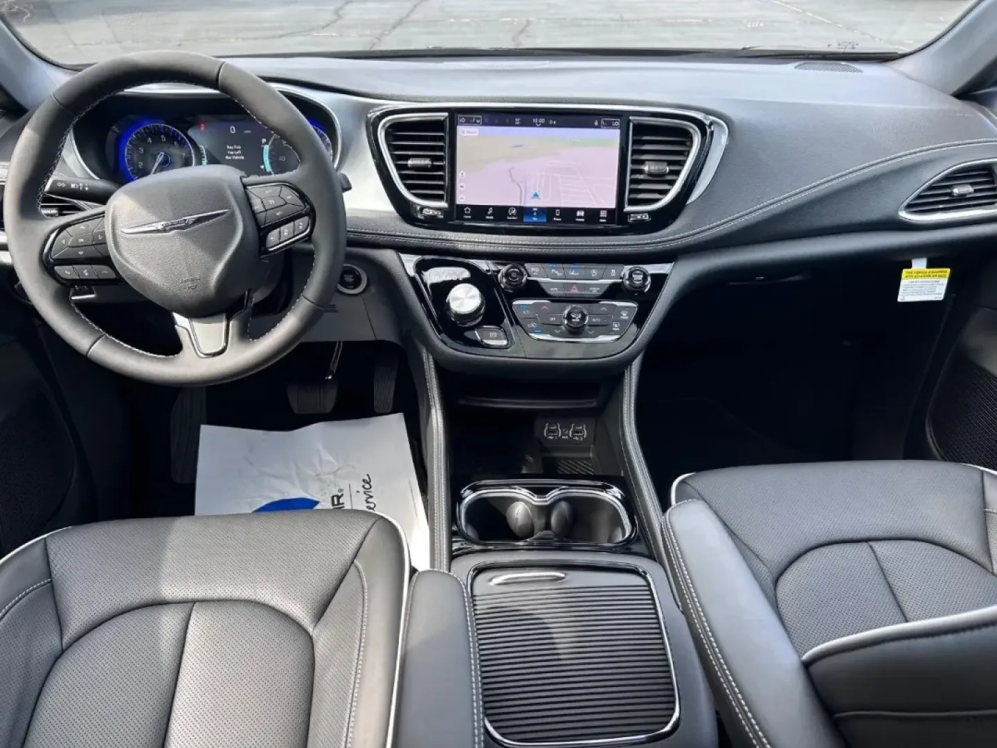 2025 /Black Leather Chrysler Pacifica Limited (2C4RC1GG9SR) with an 3.6L V6 24V VVT UPG I engine, Automatic transmission, located at 970 Woodlawn Dr., Farmington, MO, 63640, (573) 431-7800, 37.825642, -90.468674 - Explore the perfect blend of style, comfort, and functionality with the 2025 Chrysler Pacifica Limited, now available at Pettus CDJR Farmington. Located at 970 Woodlawn Drive in Farmington, MO, we are your trusted OEM dealership dedicated to providing quality used vehicles and certified pre-owned op - Photo#13
