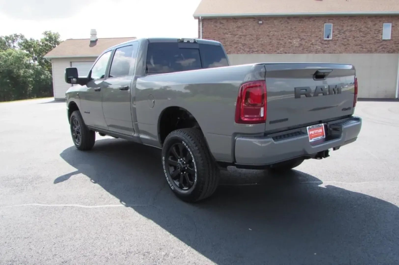 2025 /Diesel Gray/Black Cloth Ram 2500 Big Horn (3C63R5DL3SG) with an Other engine, located at 12830 Highway 21, De Soto, MO, 63020, (636) 337-7777, 38.153099, -90.573624 - ### Elevate Your Adventures with the 2025 Ram 2500 Big Horn at Pettus CDJR DeSoto<br /> <br /> Are you ready to take your weekend adventures to the next level? The 2025 Ram 2500 Big Horn is not just a truck; it's a lifestyle choice designed for those who crave both rugged capability and modern comfo - Photo#4