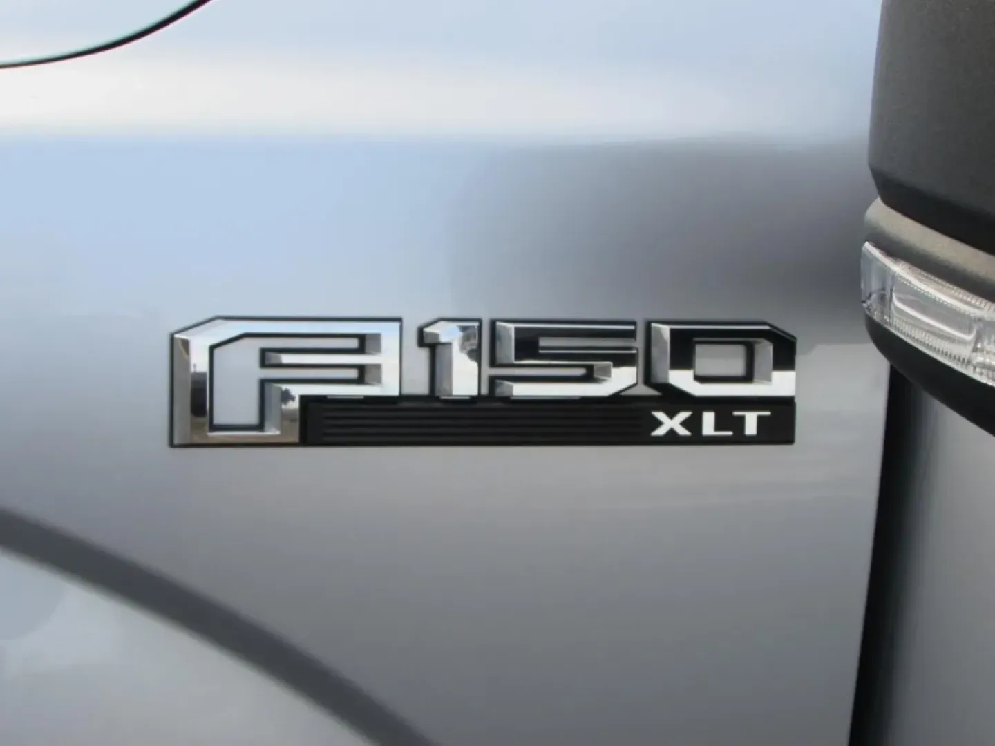 2017 /Black Ford F-150 XLT (1FTEW1EF0HF) with an Other engine, located at 12836 Highway 21, De Soto, MO, 63020, (636) 337-7777, 38.151867, -90.575615 - **Discover Adventure with the 2017 Ford F-150 at Pettus Ford De Soto!**<br /> <br /> Are you ready to elevate your lifestyle with a powerful truck that can handle everything from weekend adventures to your daily commute? The 2017 Ford F-150, available now at Pettus Ford De Soto, is the perfect blend - Photo#9