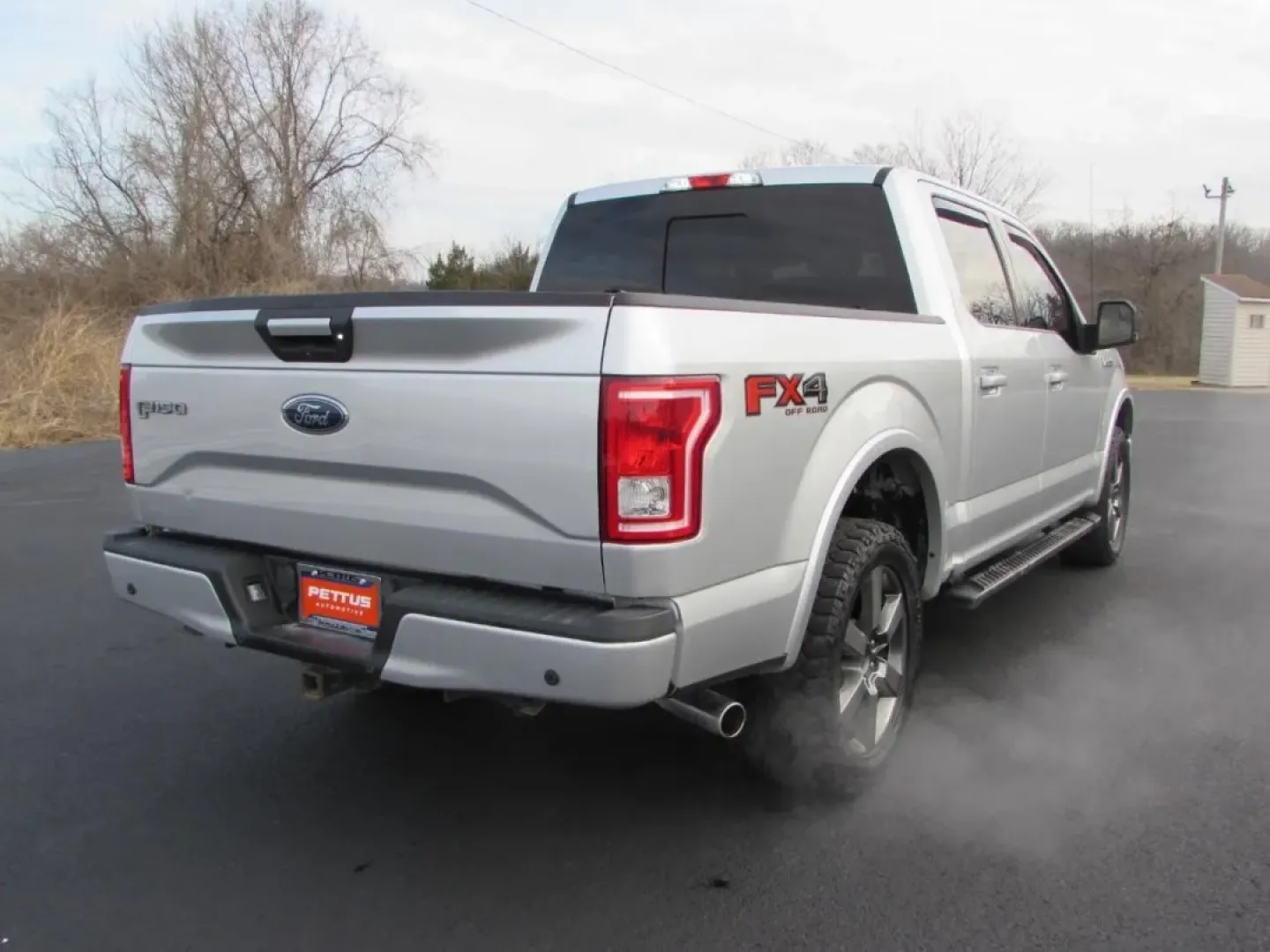 2017 /Black Ford F-150 XLT (1FTEW1EF0HF) with an Other engine, located at 12836 Highway 21, De Soto, MO, 63020, (636) 337-7777, 38.151867, -90.575615 - **Discover Adventure with the 2017 Ford F-150 at Pettus Ford De Soto!**<br /> <br /> Are you ready to elevate your lifestyle with a powerful truck that can handle everything from weekend adventures to your daily commute? The 2017 Ford F-150, available now at Pettus Ford De Soto, is the perfect blend - Photo#6