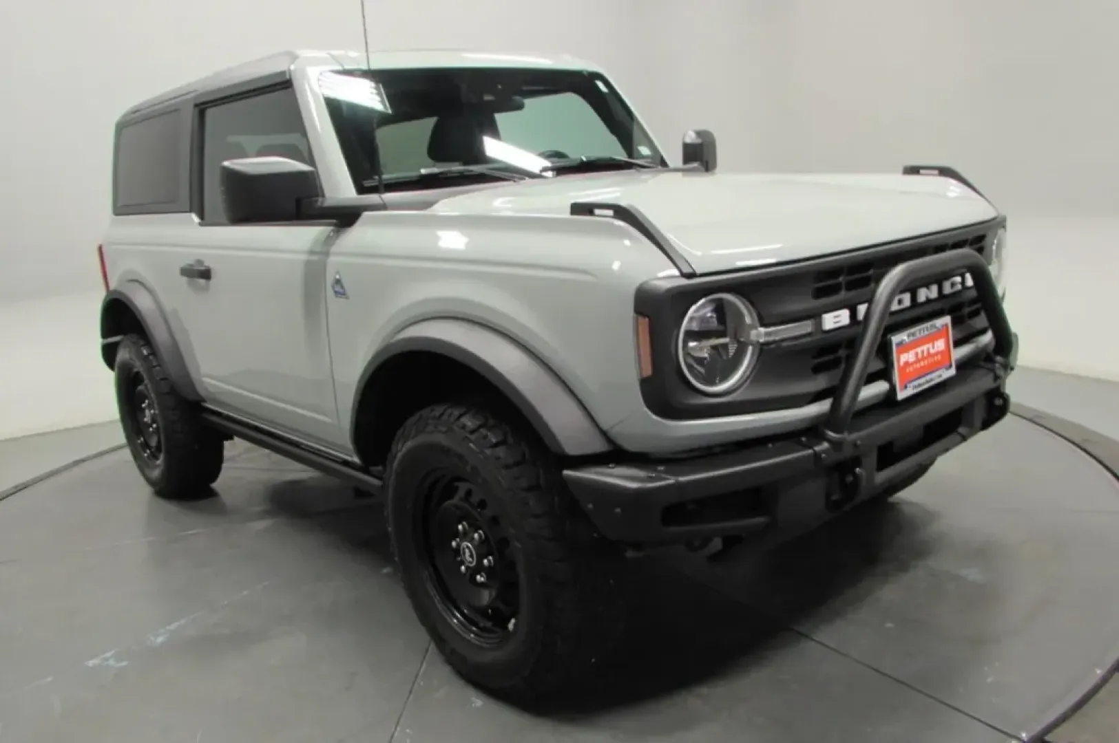 2022 /Dark Gray W/Black Onyx Ford Bronco Black Diamond (1FMDE5AH3NL) with an Other engine, located at 12830 Highway 21, De Soto, MO, 63020, (636) 337-7777, 38.153099, -90.573624 - Are you ready to embark on your next adventure with a vehicle that embodies both rugged capability and modern comfort? Look no further than the striking 2022 Ford Bronco, available now at Pettus CDJR DeSoto. This exceptional SUV is perfect for thrill-seekers and weekend adventurers alike. Whether yo - Photo#0