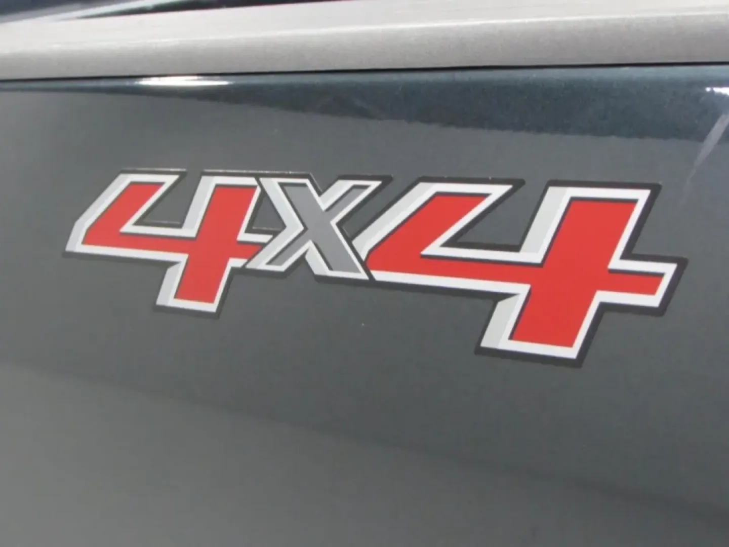 2018 /Black Chevrolet Colorado LT (1GCGTCEN2J1) with an Other engine, located at 12836 Highway 21, De Soto, MO, 63020, (636) 337-7777, 38.151867, -90.575615 - **Unleash Your Adventurous Spirit with the 2018 Chevrolet Colorado at Pettus Ford De Soto!**<br /> <br /> For those who crave the thrill of the open road and the flexibility of a capable truck, the 2018 Chevrolet Colorado is the perfect companion. Imagine yourself embarking on weekend getaways with - Photo#11