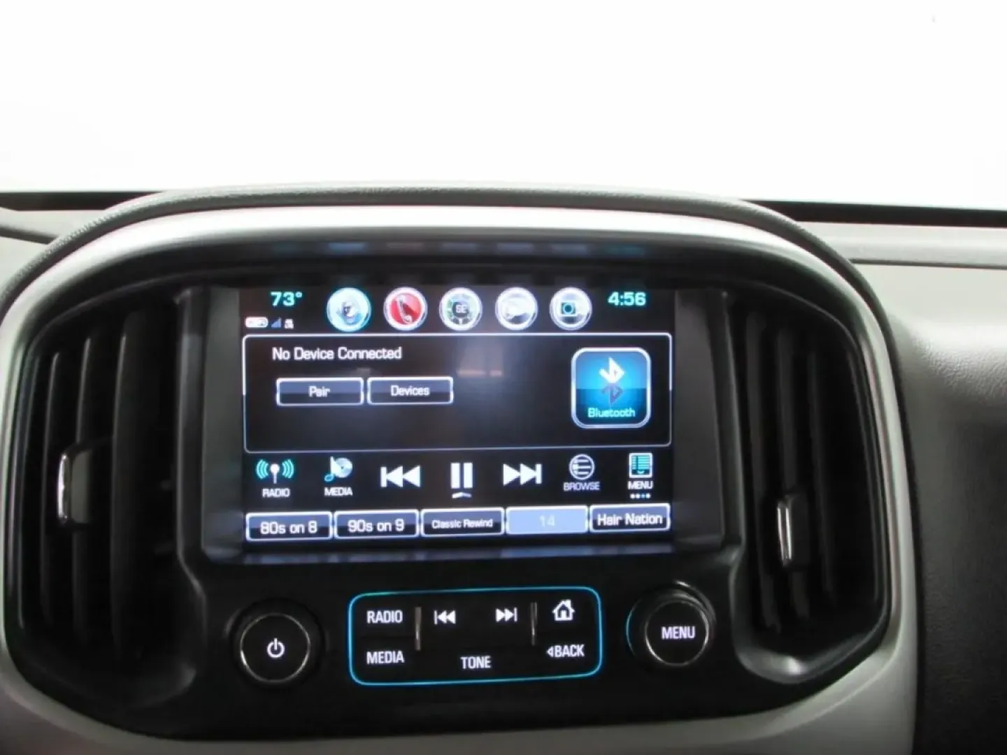 2018 /Black Chevrolet Colorado LT (1GCGTCEN2J1) with an Other engine, located at 12836 Highway 21, De Soto, MO, 63020, (636) 337-7777, 38.151867, -90.575615 - **Unleash Your Adventurous Spirit with the 2018 Chevrolet Colorado at Pettus Ford De Soto!**<br /> <br /> For those who crave the thrill of the open road and the flexibility of a capable truck, the 2018 Chevrolet Colorado is the perfect companion. Imagine yourself embarking on weekend getaways with - Photo#20