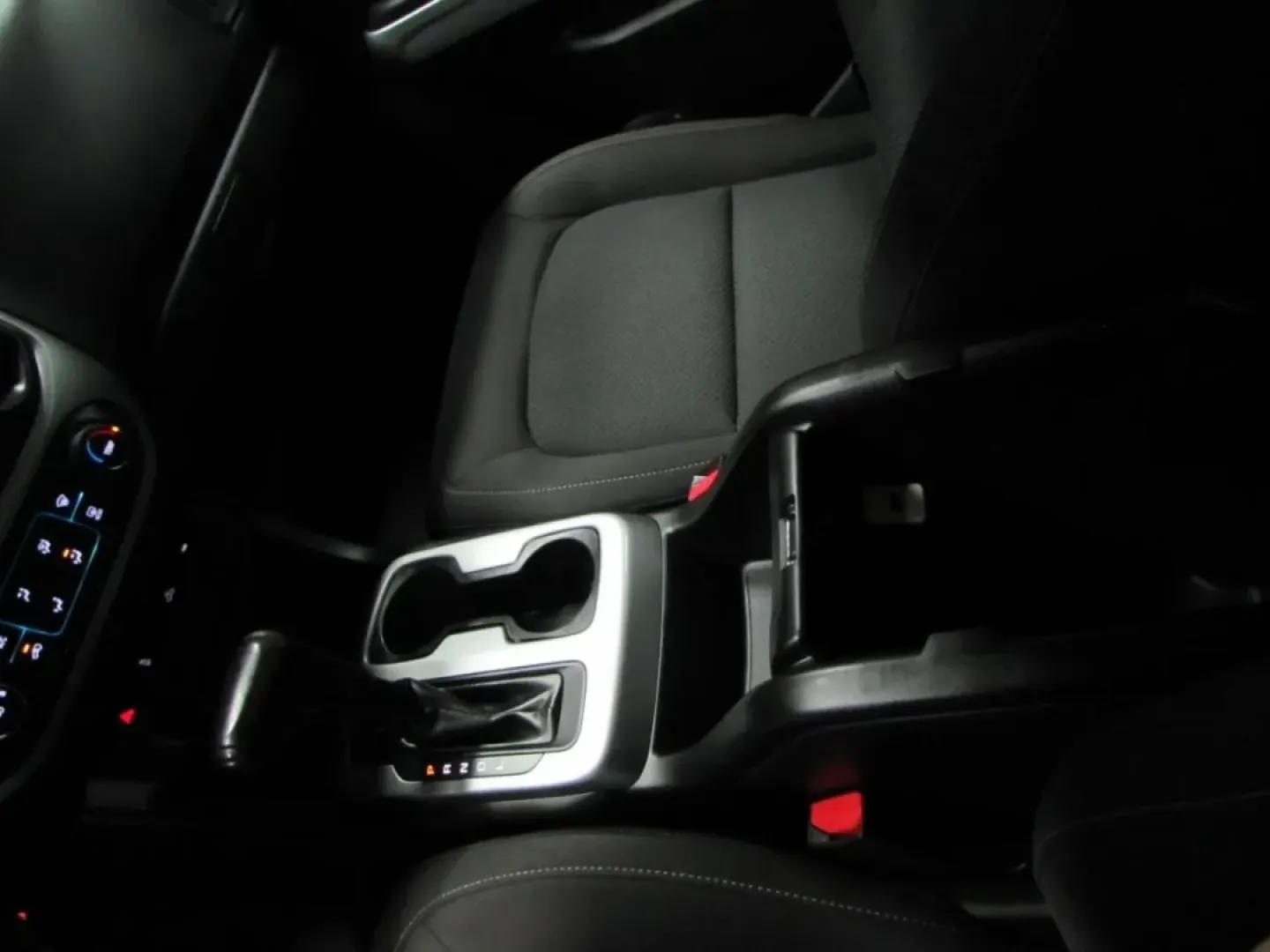 2018 /Black Chevrolet Colorado LT (1GCGTCEN2J1) with an Other engine, located at 12836 Highway 21, De Soto, MO, 63020, (636) 337-7777, 38.151867, -90.575615 - **Unleash Your Adventurous Spirit with the 2018 Chevrolet Colorado at Pettus Ford De Soto!**<br /> <br /> For those who crave the thrill of the open road and the flexibility of a capable truck, the 2018 Chevrolet Colorado is the perfect companion. Imagine yourself embarking on weekend getaways with - Photo#22