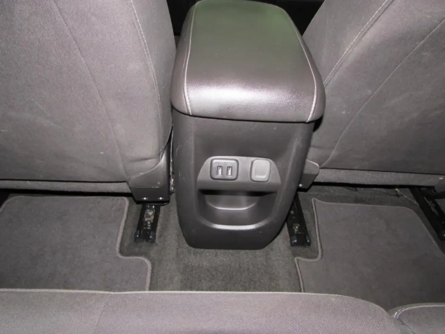 2018 /Black Chevrolet Colorado LT (1GCGTCEN2J1) with an Other engine, located at 12836 Highway 21, De Soto, MO, 63020, (636) 337-7777, 38.151867, -90.575615 - **Unleash Your Adventurous Spirit with the 2018 Chevrolet Colorado at Pettus Ford De Soto!**<br /> <br /> For those who crave the thrill of the open road and the flexibility of a capable truck, the 2018 Chevrolet Colorado is the perfect companion. Imagine yourself embarking on weekend getaways with - Photo#26