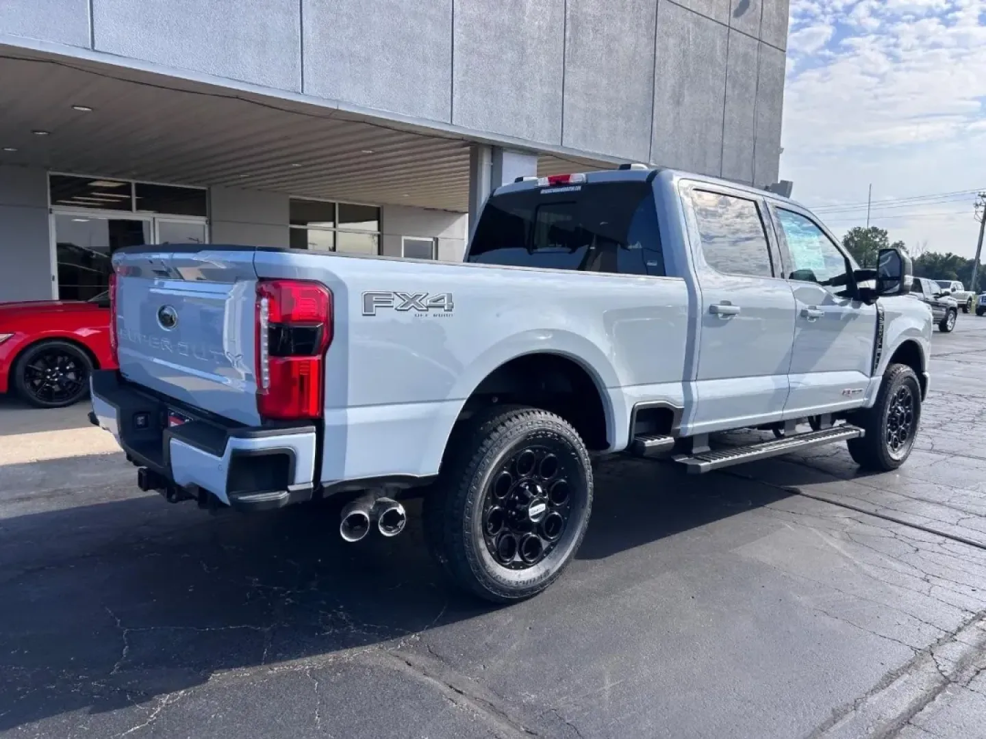 2025 /Black Onyx Leather Ford F-250SD Lariat (1FT8W2BM1SE) with an 6.7L engine, located at 141 Commercial Dr, Fredericktown, MO, 63645, (573) 783-6432, 37.570087, -90.320648 - **Unleash Your Adventure with the 2025 Ford F-250SD Lariat Perfect for Weekend Warriors and Workday Heroes!**<br /> <br /> If you're on the hunt for a robust truck that seamlessly blends utility and comfort, look no further than the stunning 2025 Ford F-250SD Lariat available at Pettus Ford Frederi - Photo#2