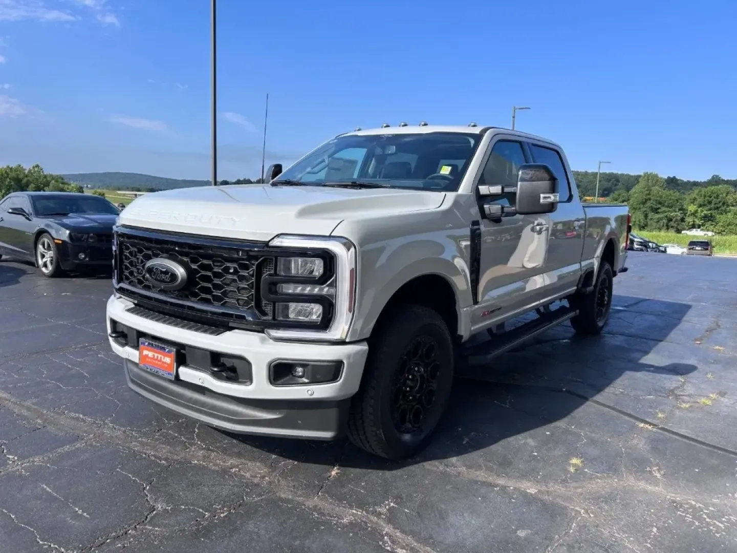 2025 /Black Onyx Leather Ford F-250SD Lariat (1FT8W2BM1SE) with an 6.7L engine, located at 141 Commercial Dr, Fredericktown, MO, 63645, (573) 783-6432, 37.570087, -90.320648 - **Unleash Your Adventure with the 2025 Ford F-250SD Lariat Perfect for Weekend Warriors and Workday Heroes!**<br /> <br /> If you're on the hunt for a robust truck that seamlessly blends utility and comfort, look no further than the stunning 2025 Ford F-250SD Lariat available at Pettus Ford Frederi - Photo#6