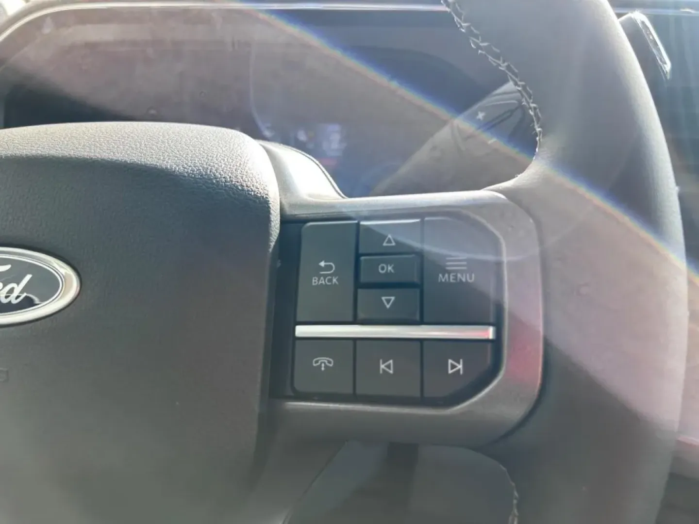 2025 /Black Onyx Leather Ford F-250SD Lariat (1FT8W2BM1SE) with an 6.7L engine, located at 141 Commercial Dr, Fredericktown, MO, 63645, (573) 783-6432, 37.570087, -90.320648 - **Unleash Your Adventure with the 2025 Ford F-250SD Lariat Perfect for Weekend Warriors and Workday Heroes!**<br /> <br /> If you're on the hunt for a robust truck that seamlessly blends utility and comfort, look no further than the stunning 2025 Ford F-250SD Lariat available at Pettus Ford Frederi - Photo#13