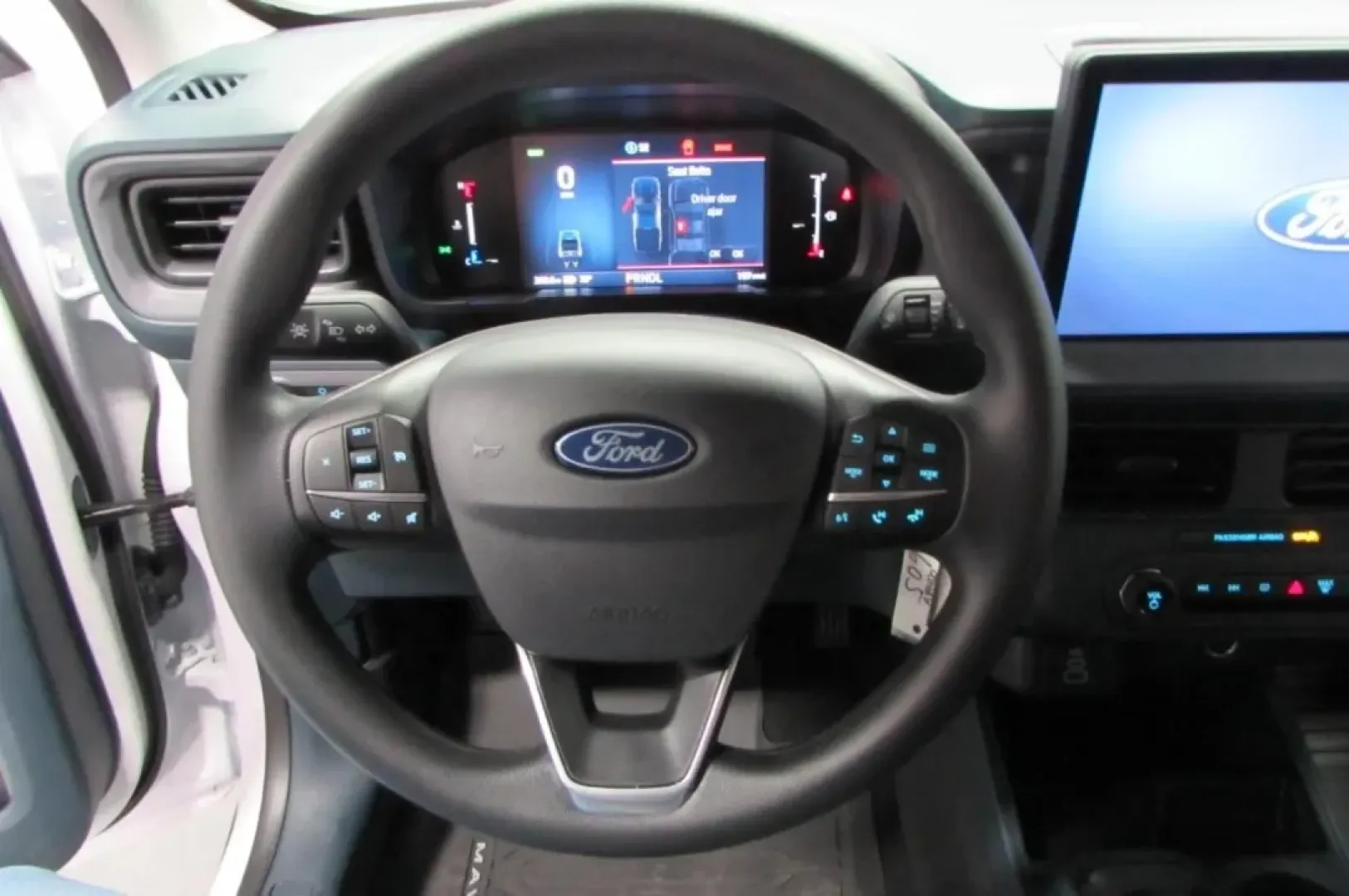 2025 /Cloth Ford Maverick XL (3FTTW8A30SR) with an 2.5L Hybrid engine, Automatic transmission, located at 12836 Highway 21, De Soto, MO, 63020, (636) 337-7777, 38.151867, -90.575615 - **Unleash Your Adventures with the 2025 Ford Maverick XL Perfect for Every Lifestyle!**<br /> <br /> Are you ready to elevate your daily commute, weekend adventures, or family road trips? Look no further than the **2025 Ford Maverick XL**, available now at **Pettus Ford De Soto**. Located convenien - Photo#15