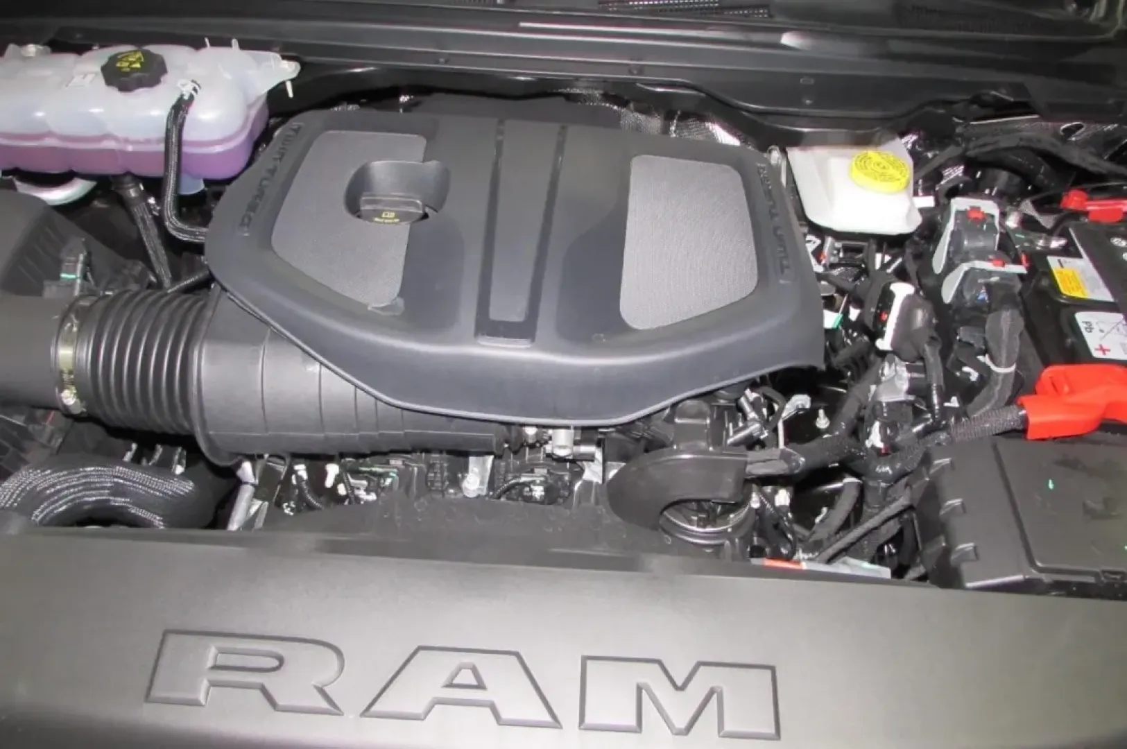 2026 /Black Leather Trimmed Ram 1500 Rebel (1C6SRFLP5TN) with an Other engine, Automatic transmission, located at 12830 Highway 21, De Soto, MO, 63020, (636) 337-7777, 38.153099, -90.573624 - **Unleash Adventure with the 2026 Ram 1500 Rebel Your Ideal Off-Road Companion!**<br /> <br /> If you're seeking a vehicle that combines rugged capability with cutting-edge technology, look no further than the stunning 2026 Ram 1500 Rebel, now available at Pettus CDJR DeSoto. Located conveniently a - Photo#8
