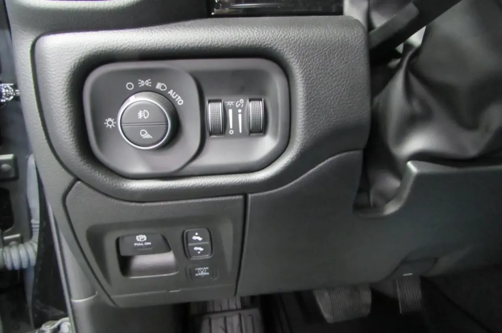 2026 /Black Leather Trimmed Ram 1500 Rebel (1C6SRFLP5TN) with an Other engine, Automatic transmission, located at 12830 Highway 21, De Soto, MO, 63020, (636) 337-7777, 38.153099, -90.573624 - **Unleash Adventure with the 2026 Ram 1500 Rebel Your Ideal Off-Road Companion!**<br /> <br /> If you're seeking a vehicle that combines rugged capability with cutting-edge technology, look no further than the stunning 2026 Ram 1500 Rebel, now available at Pettus CDJR DeSoto. Located conveniently a - Photo#16