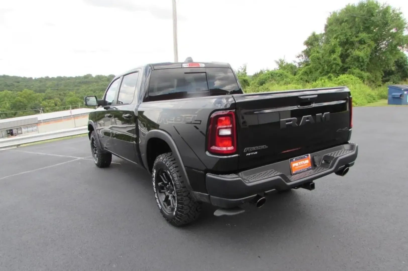 2026 /Black Leather Trimmed Ram 1500 Rebel (1C6SRFLP5TN) with an Other engine, Automatic transmission, located at 12830 Highway 21, De Soto, MO, 63020, (636) 337-7777, 38.153099, -90.573624 - **Unleash Adventure with the 2026 Ram 1500 Rebel Your Ideal Off-Road Companion!**<br /> <br /> If you're seeking a vehicle that combines rugged capability with cutting-edge technology, look no further than the stunning 2026 Ram 1500 Rebel, now available at Pettus CDJR DeSoto. Located conveniently a - Photo#38