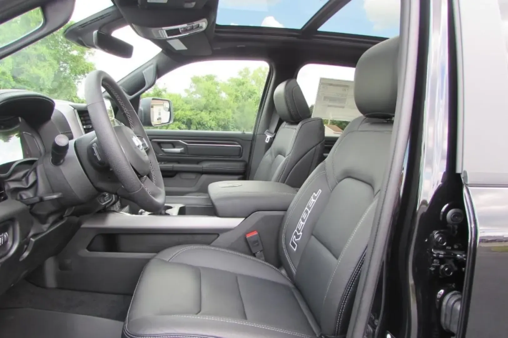 2026 /Black Leather Trimmed Ram 1500 Rebel (1C6SRFLP5TN) with an Other engine, Automatic transmission, located at 12830 Highway 21, De Soto, MO, 63020, (636) 337-7777, 38.153099, -90.573624 - **Unleash Adventure with the 2026 Ram 1500 Rebel Your Ideal Off-Road Companion!**<br /> <br /> If you're seeking a vehicle that combines rugged capability with cutting-edge technology, look no further than the stunning 2026 Ram 1500 Rebel, now available at Pettus CDJR DeSoto. Located conveniently a - Photo#48