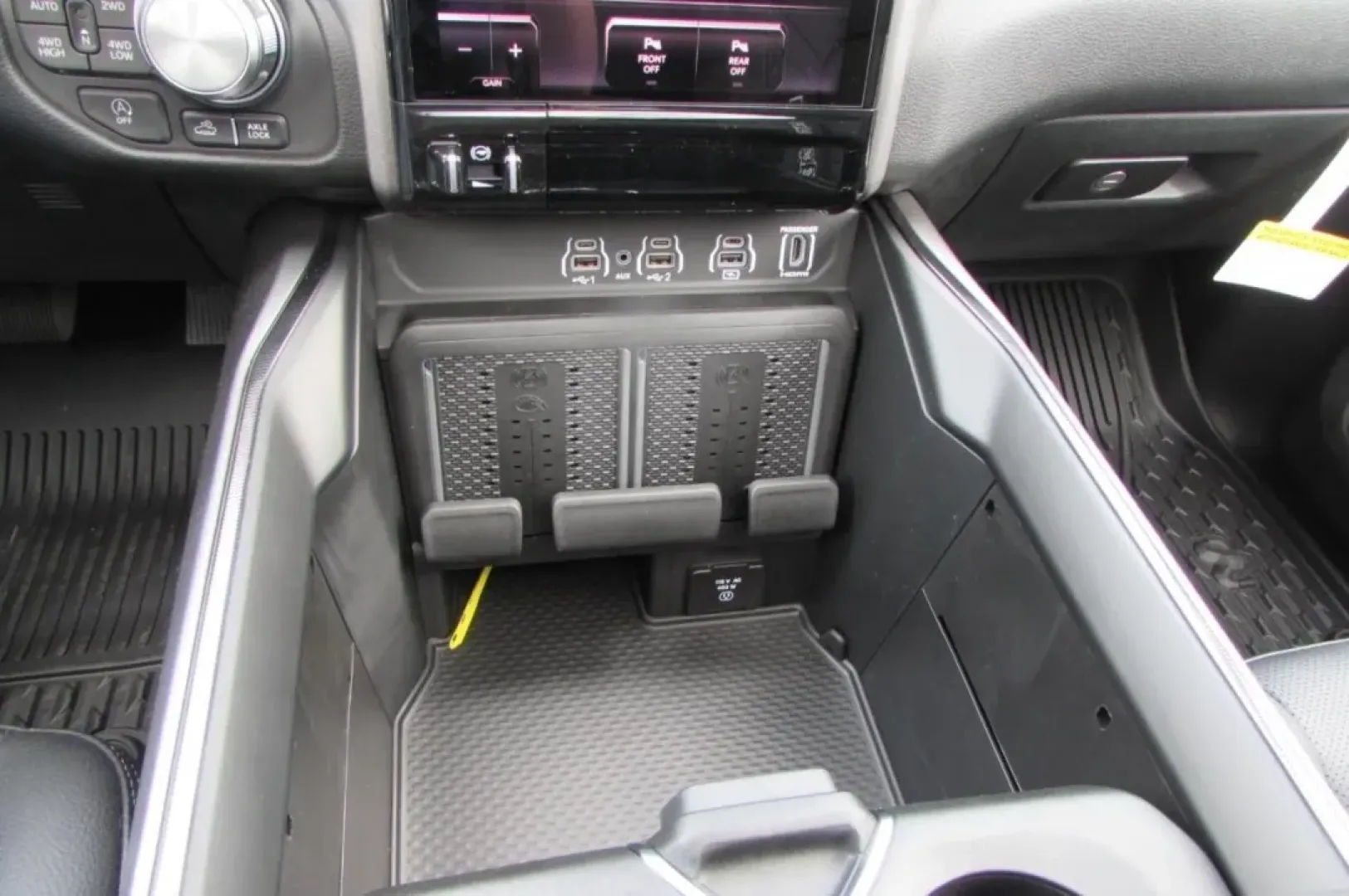 2026 /Black Leather Trimmed Ram 1500 Rebel (1C6SRFLP5TN) with an Other engine, Automatic transmission, located at 12830 Highway 21, De Soto, MO, 63020, (636) 337-7777, 38.153099, -90.573624 - **Unleash Adventure with the 2026 Ram 1500 Rebel Your Ideal Off-Road Companion!**<br /> <br /> If you're seeking a vehicle that combines rugged capability with cutting-edge technology, look no further than the stunning 2026 Ram 1500 Rebel, now available at Pettus CDJR DeSoto. Located conveniently a - Photo#57