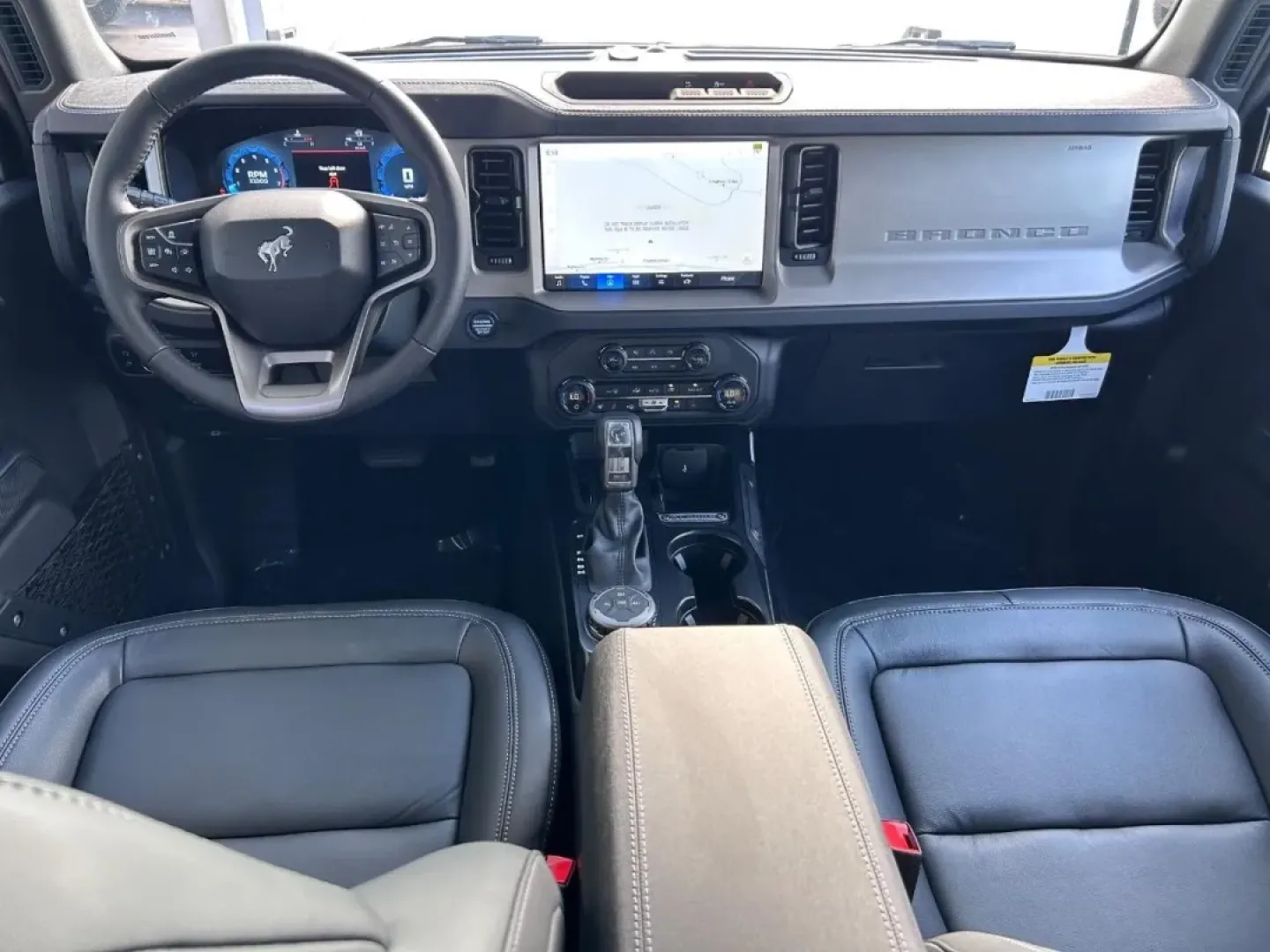 2025 /Black Onyx Leather Ford Bronco Outer Banks (1FMEE8BP7SL) with an 2.7L V6 engine, Automatic transmission, located at 141 Commercial Dr, Fredericktown, MO, 63645, (573) 783-6432, 37.570087, -90.320648 - Explore the great outdoors or tackle your daily commute with style and ease in this stunning **2025 Ford Bronco Outer Banks**. Perfect for weekend excursions or just navigating through the hustle and bustle of Fredericktown, MO, this SUV represents the ideal blend of rugged capability and modern com - Photo#9