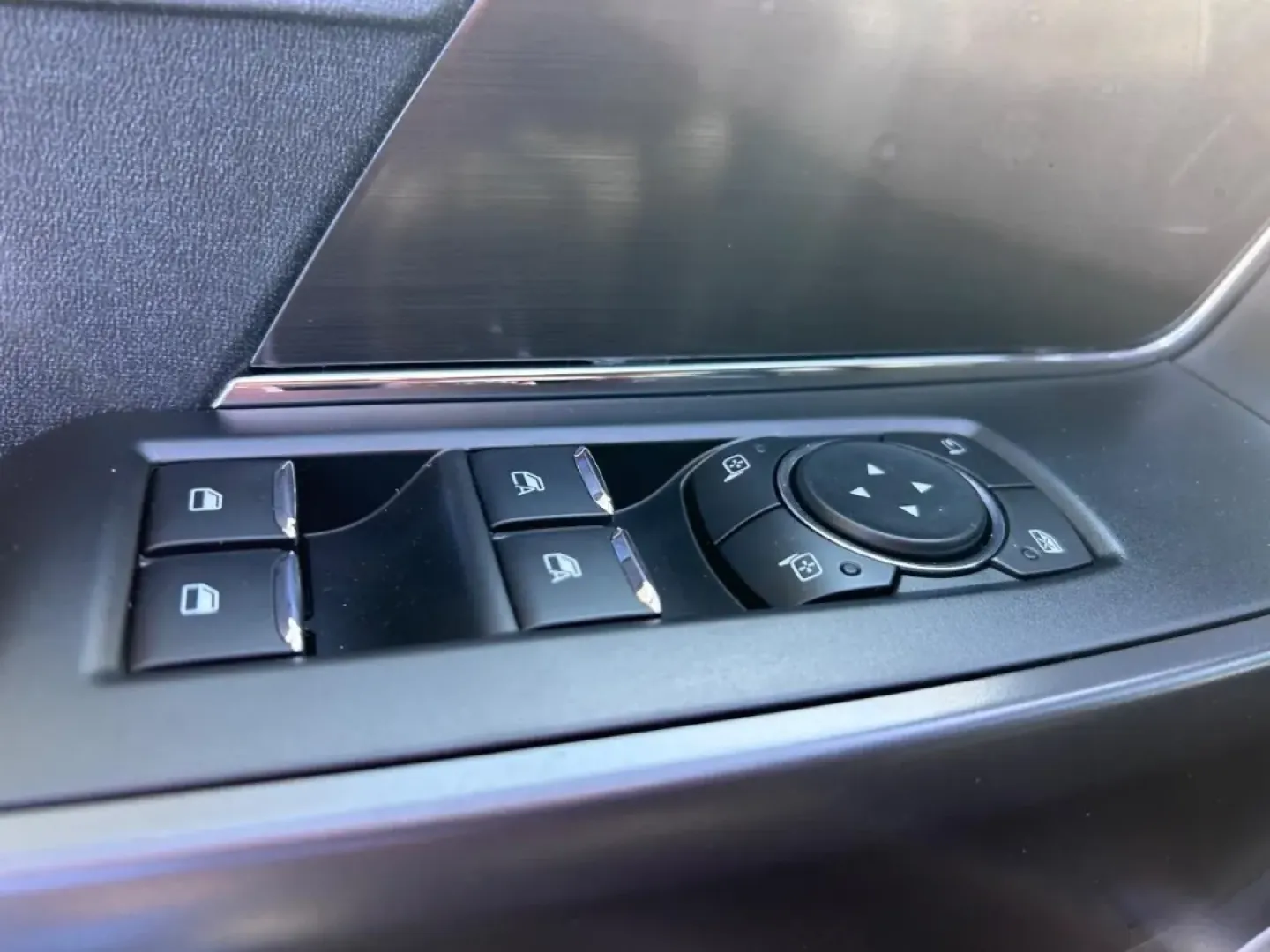 2025 /Black Leather Ford F-150 Lariat (1FTFW5L5XSF) with an 5.0L V8 engine, located at 141 Commercial Dr, Fredericktown, MO, 63645, (573) 783-6432, 37.570087, -90.320648 - ### Conquer the Open Road with the 2025 Ford F-150 LARIAT at Pettus Ford Fredericktown!<br /> <br /> Are you ready to elevate your driving experience? Whether you're tackling a worksite, embarking on a weekend adventure, or simply navigating the daily grind, the 2025 Ford F-150 LARIAT is designed fo - Photo#17