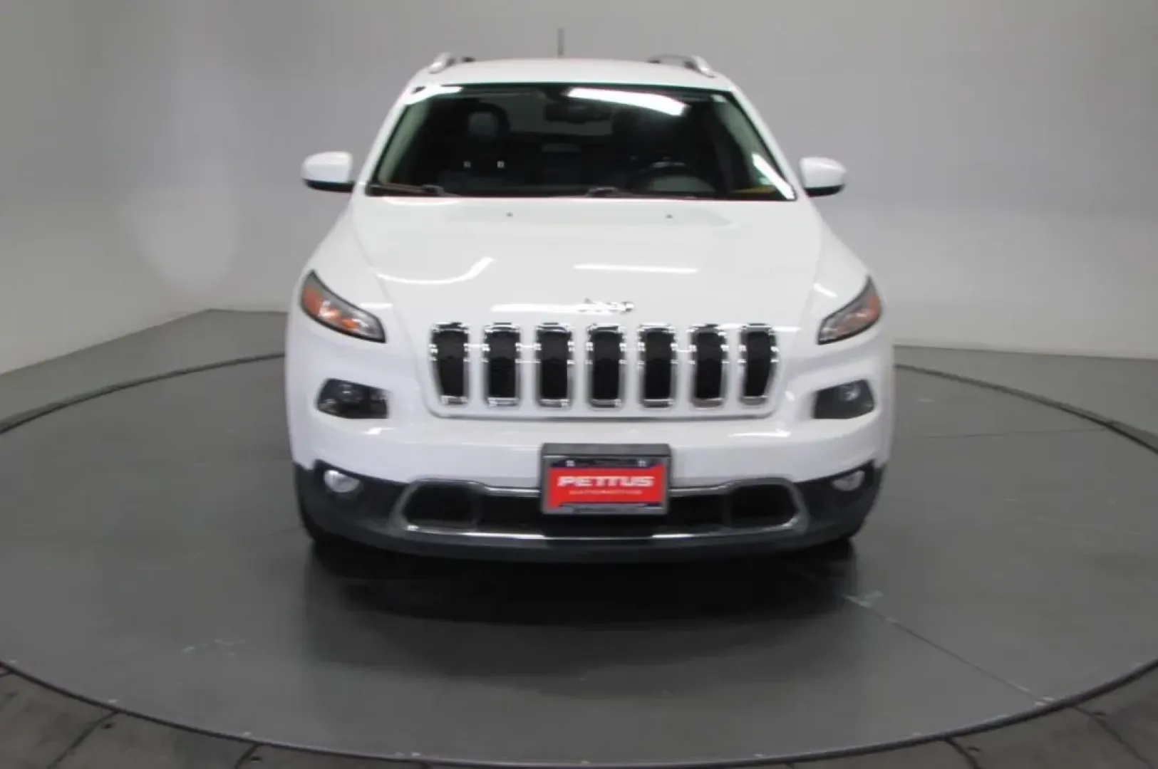 2015 /Black Jeep Cherokee Limited (1C4PJLDB6FW) with an Other engine, Automatic transmission, located at 12830 Highway 21, De Soto, MO, 63020, (636) 337-7777, 38.153099, -90.573624 - Are you ready to elevate your adventures? The 2015 Jeep Cherokee Limited is here to transform your everyday driving into something remarkable. Whether you're navigating the bustling streets of De Soto or planning a weekend getaway to explore the beautiful Ozarks, this stylish and versatile crossover - Photo#1