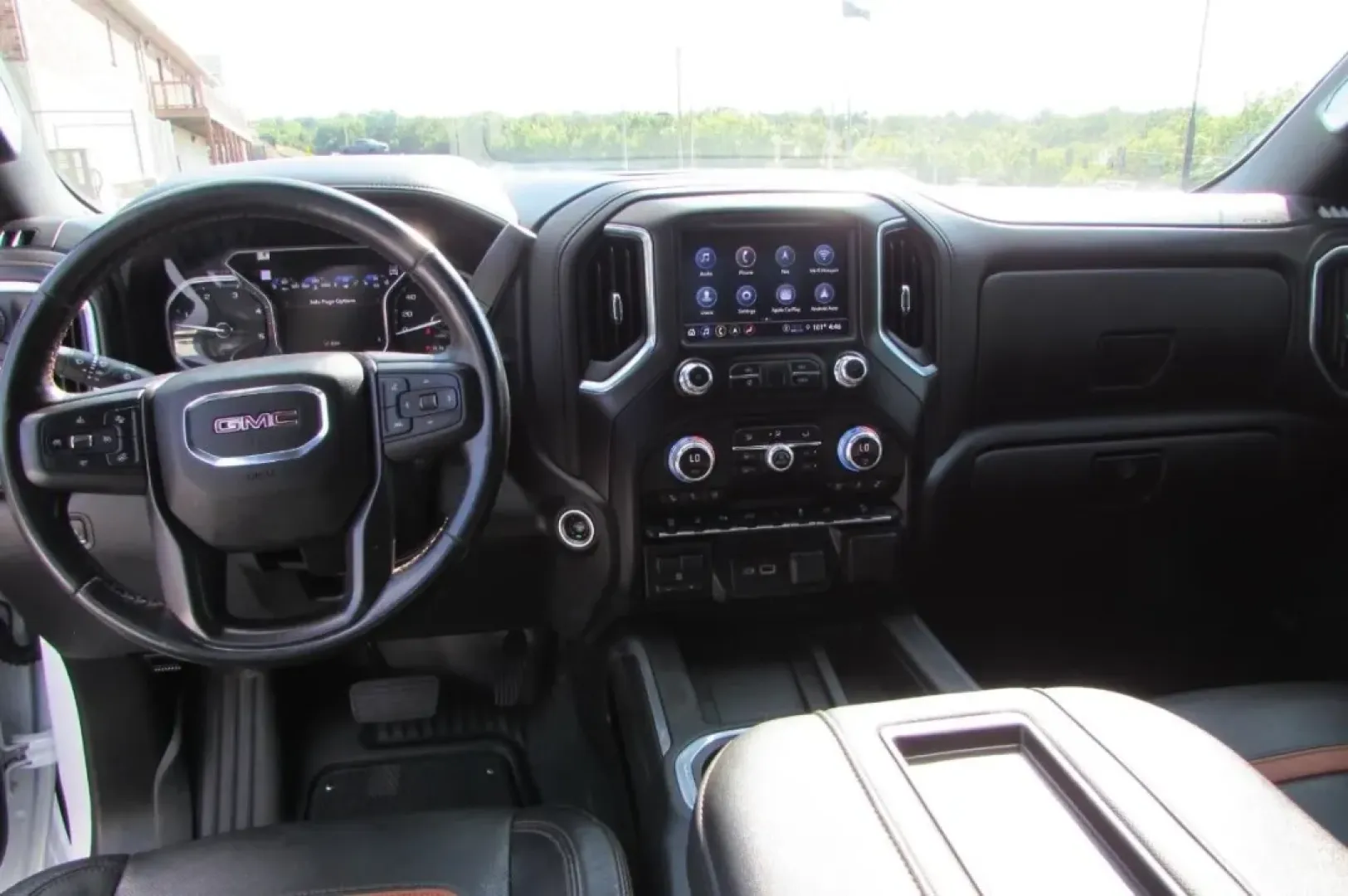 2022 /Jet Black With Kalahari Accents GMC Sierra 2500HD AT4 (1GT49PEY8NF) with an Other engine, located at 12830 Highway 21, De Soto, MO, 63020, (636) 337-7777, 38.153099, -90.573624 - Are you ready to elevate your adventures and tackle any terrain with the power and reliability of a truck? Look no further than this exceptional 2022 GMC Sierra 2500HD, now available at Pettus CDJR DeSoto. Whether you're hauling heavy loads for your business or taking the family on a weekend getaway - Photo#26