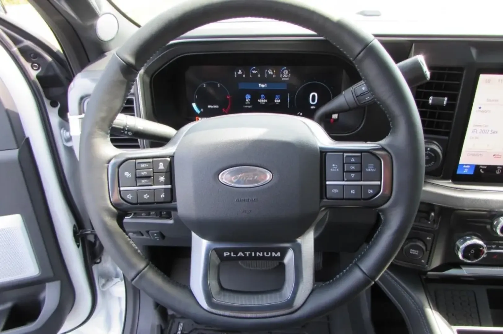 2025 /Black Onyx Leather Ford F-450SD Platinum DRW (1FT8W4DM8SE) with an 6.7L engine, Automatic transmission, located at 12836 Highway 21, De Soto, MO, 63020, (636) 337-7777, 38.151867, -90.575615 - **Unleash Your Adventures with the 2025 Ford Super Duty F-450 DRW at Pettus Ford De Soto!**<br /> <br /> Are you ready to elevate your outdoor lifestyle or tackle those demanding work tasks with ease? The 2025 Ford Super Duty F-450 DRW is your perfect companion for weekend adventures or heavy-duty h - Photo#20