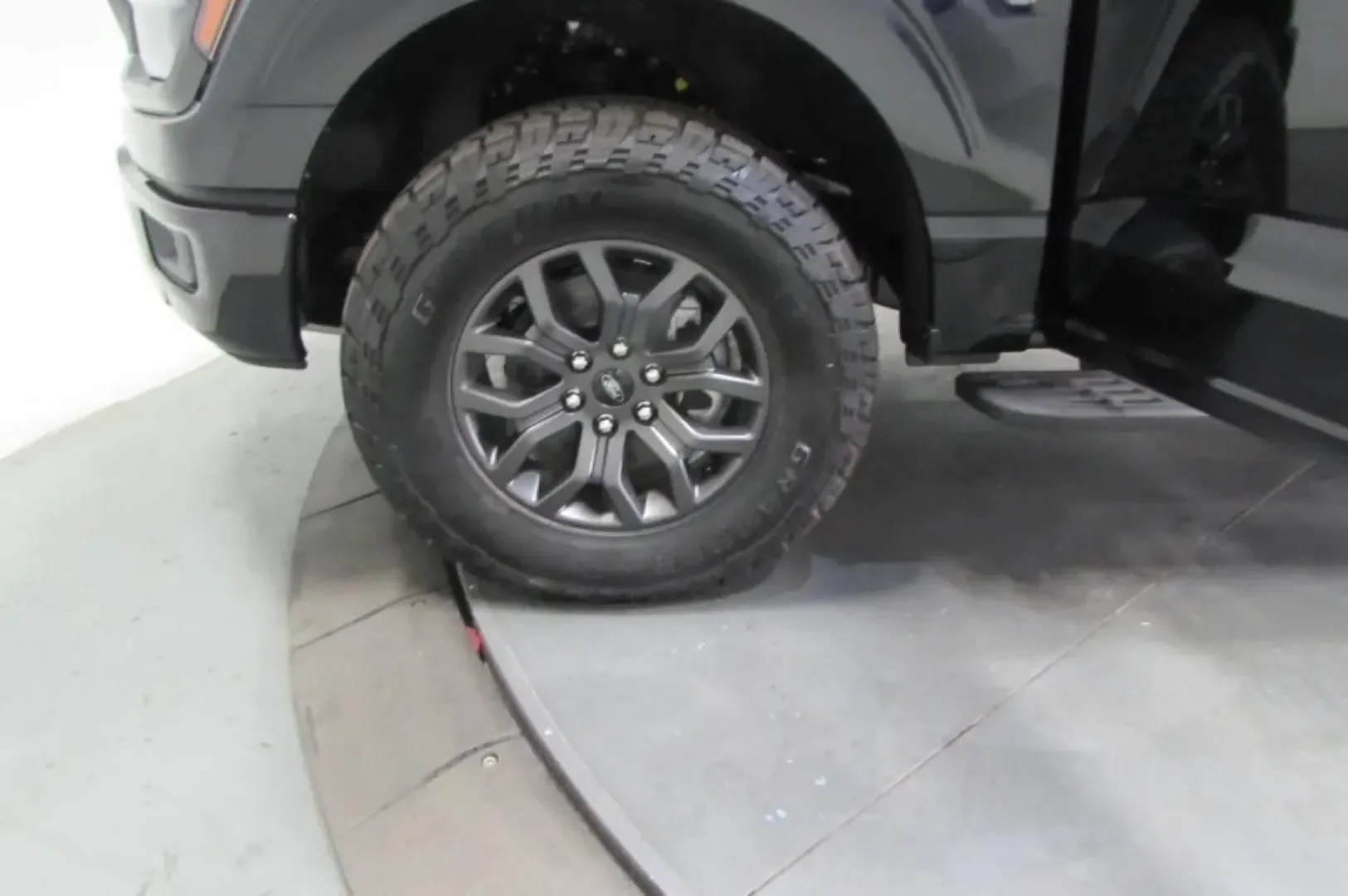 2025 Ford F-150 Tremor (1FTFW4L52SF) with an 5.0L V8 engine, Automatic transmission, located at 12836 Highway 21, De Soto, MO, 63020, (636) 337-7777, 38.151867, -90.575615 - **Unleash Your Adventure with the 2025 Ford F-150 Tremor at Pettus Ford De Soto!**<br /> <br /> If you're searching for the perfect blend of power and versatility, look no further than the 2025 Ford F-150 Tremor, available now at Pettus Ford De Soto! Located conveniently at 12836 Missouri Hwy 21, De - Photo#10