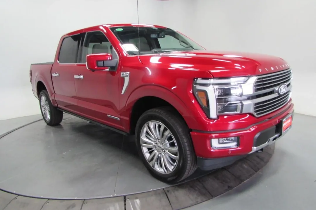 2025 Ford F-150 Platinum