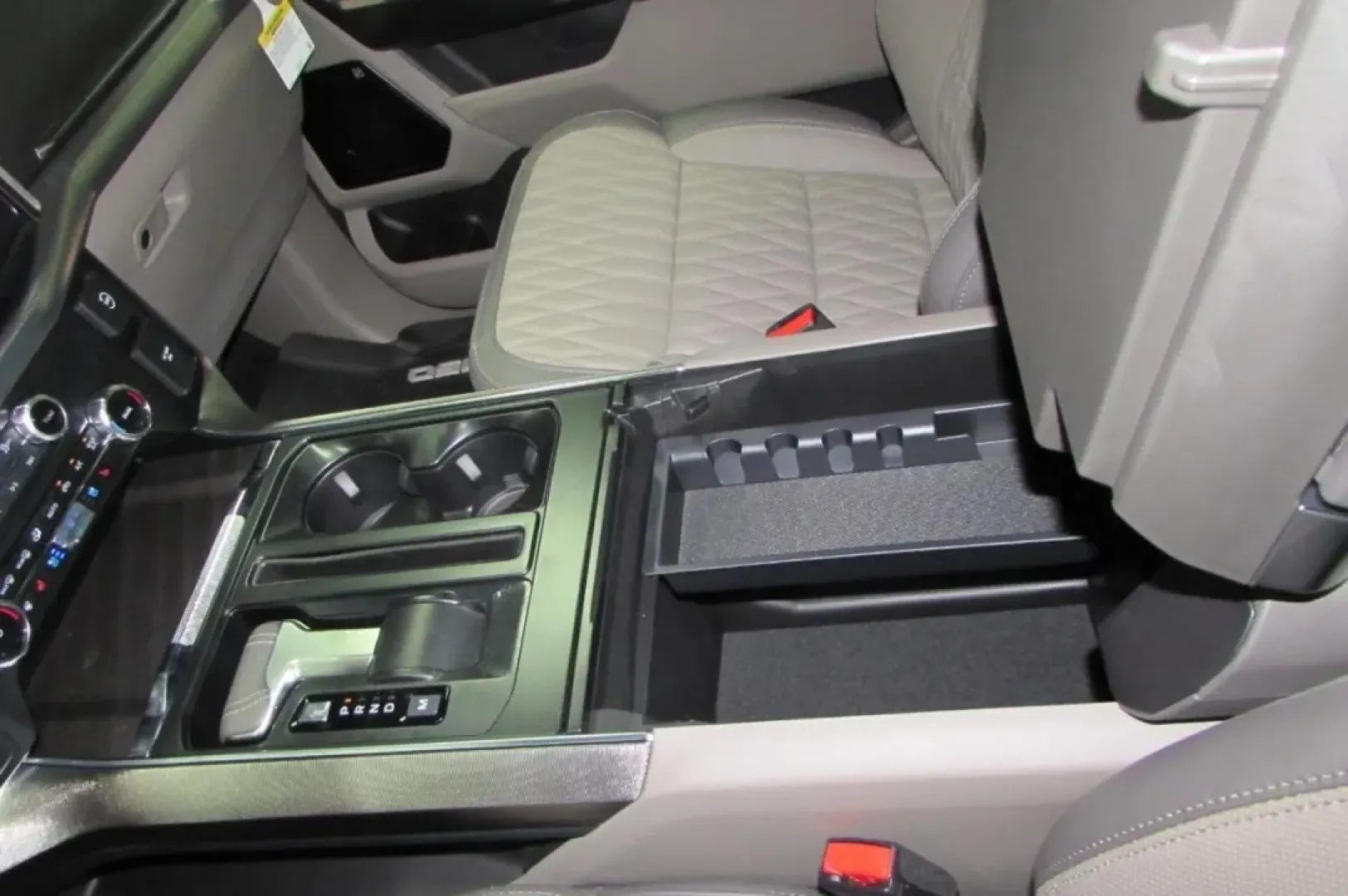 2025 /Smoked Truffle Leather Ford F-150 Platinum (1FTFW7LD0SF) with an 3.5L V6 engine, located at 12836 Highway 21, De Soto, MO, 63020, (636) 337-7777, 38.151867, -90.575615 - Are you ready to elevate your adventures on and off the road? The 2025 Ford F-150 Platinum, available at Pettus Ford De Soto, is more than just a truck-it's a lifestyle choice. Imagine cruising through the scenic routes of De Soto, MO, whether you're embarking on a weekend getaway, hauling equipment - Photo#25
