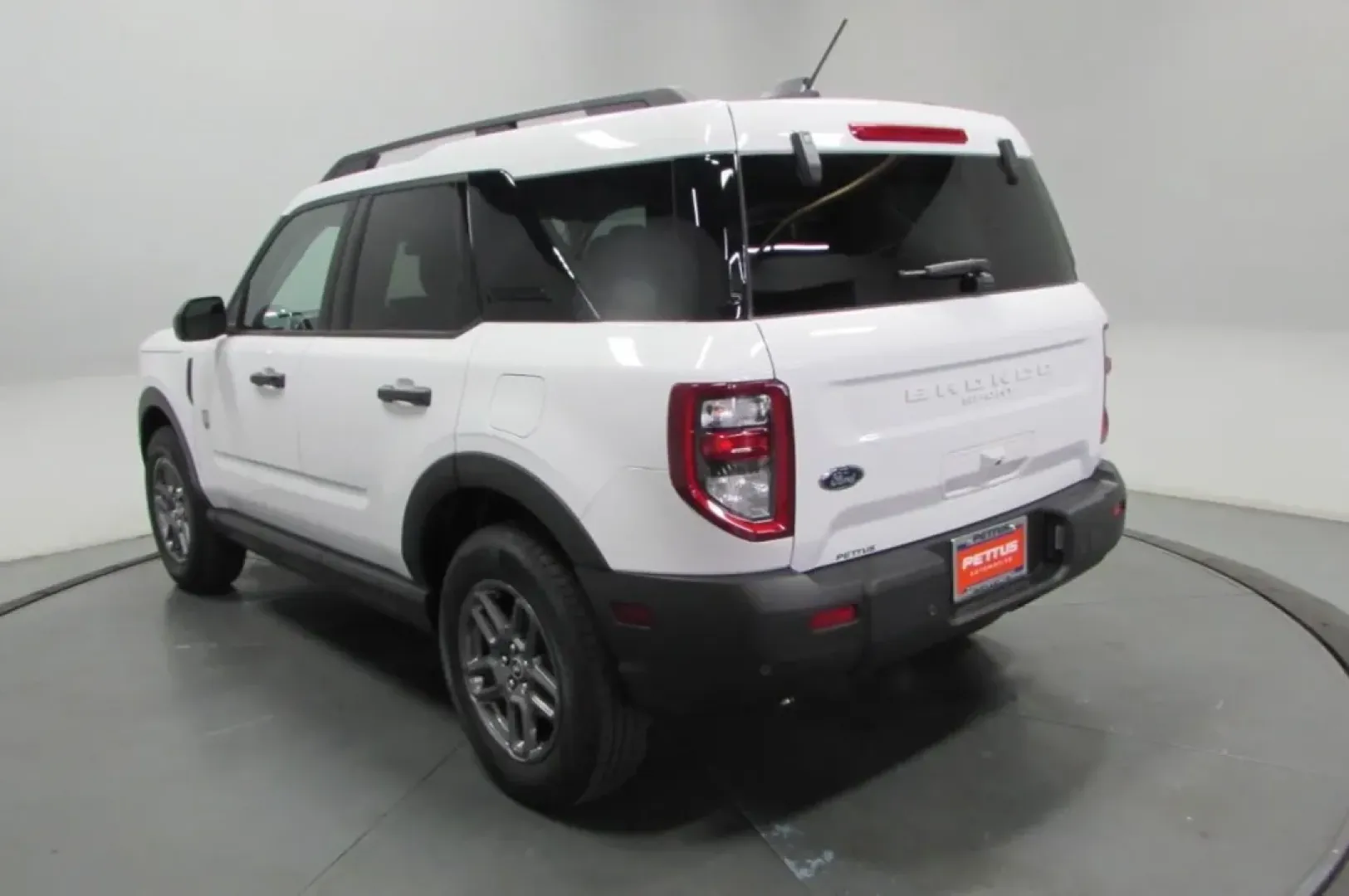 2025 /Medium Lt Smoked Truffle Cloth Ford Bronco Sport Big Bend (3FMCR9BN3SR) with an 1.5L EcoBoost engine, Automatic transmission, located at 12836 Highway 21, De Soto, MO, 63020, (636) 337-7777, 38.151867, -90.575615 - **Unleash Your Adventurous Spirit with the 2025 Ford Bronco Sport Big Bend**<br /> <br /> Are you ready to conquer the great outdoors or tackle your daily commute with style and confidence? Look no further than this stunning 2025 Ford Bronco Sport Big Bend, now available at Pettus Ford De Soto. This - Photo#5
