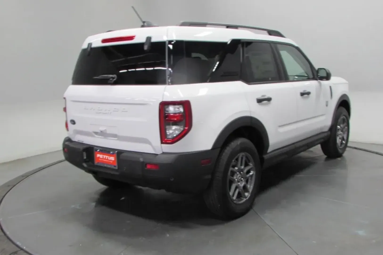 2025 /Medium Lt Smoked Truffle Cloth Ford Bronco Sport Big Bend (3FMCR9BN3SR) with an 1.5L EcoBoost engine, Automatic transmission, located at 12836 Highway 21, De Soto, MO, 63020, (636) 337-7777, 38.151867, -90.575615 - **Unleash Your Adventurous Spirit with the 2025 Ford Bronco Sport Big Bend**<br /> <br /> Are you ready to conquer the great outdoors or tackle your daily commute with style and confidence? Look no further than this stunning 2025 Ford Bronco Sport Big Bend, now available at Pettus Ford De Soto. This - Photo#7