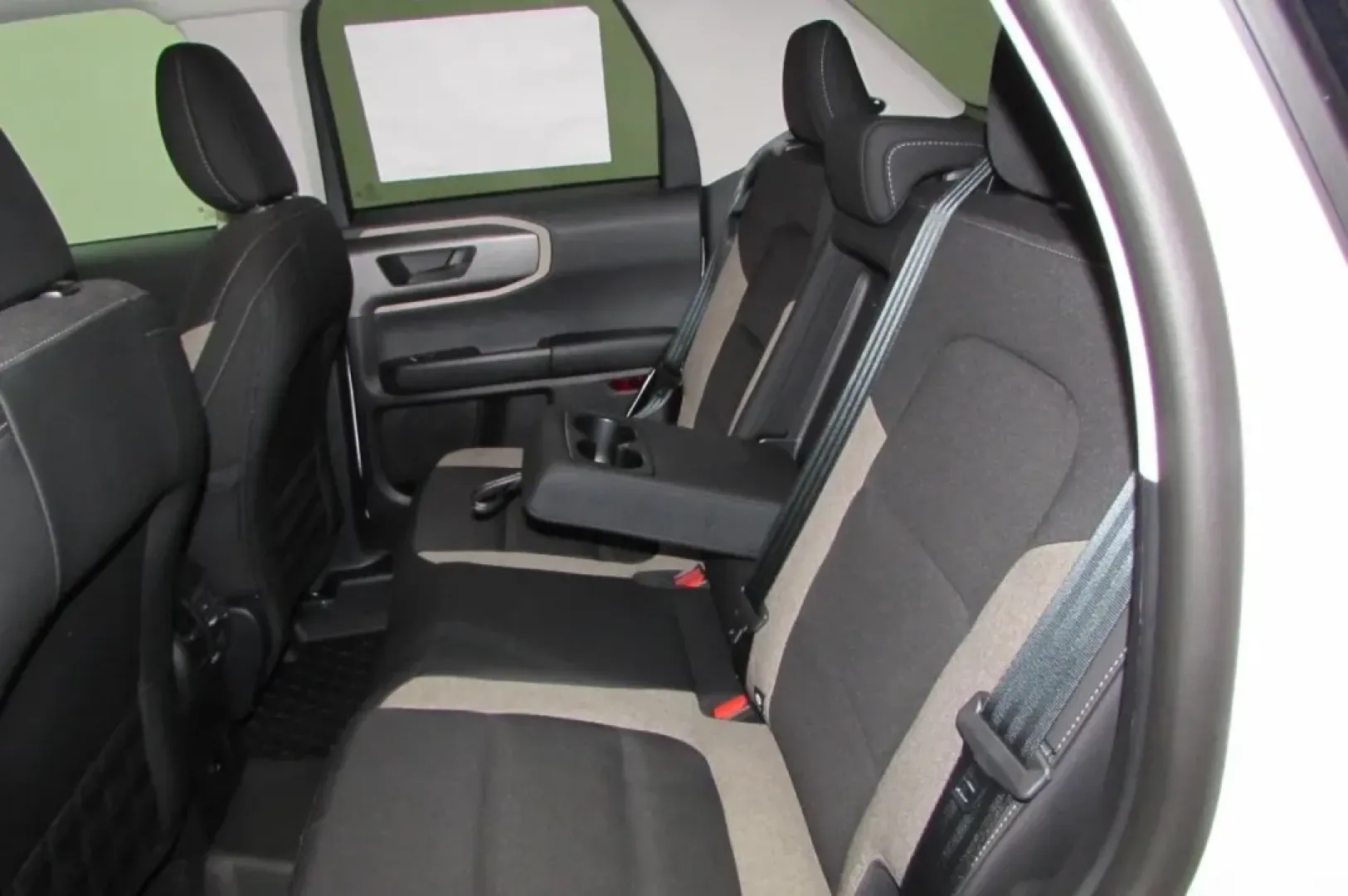2025 /Medium Lt Smoked Truffle Cloth Ford Bronco Sport Big Bend (3FMCR9BN3SR) with an 1.5L EcoBoost engine, Automatic transmission, located at 12836 Highway 21, De Soto, MO, 63020, (636) 337-7777, 38.151867, -90.575615 - **Unleash Your Adventurous Spirit with the 2025 Ford Bronco Sport Big Bend**<br /> <br /> Are you ready to conquer the great outdoors or tackle your daily commute with style and confidence? Look no further than this stunning 2025 Ford Bronco Sport Big Bend, now available at Pettus Ford De Soto. This - Photo#23