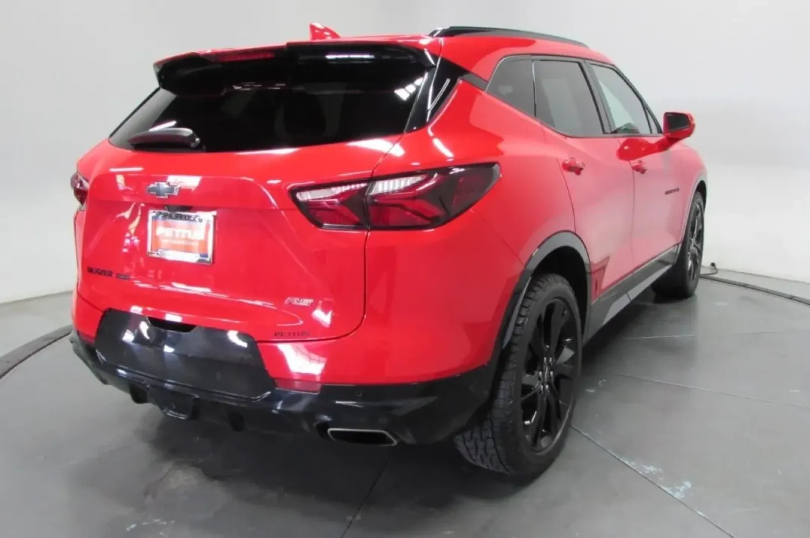 2019 /Jet Black Chevrolet Blazer RS (3GNKBJRS7KS) with an Other engine, Automatic transmission, located at 12830 Highway 21, De Soto, MO, 63020, (636) 337-7777, 38.153099, -90.573624 - **Adventure Awaits with the 2019 Chevrolet Blazer RS Your Ideal SUV for Every Journey!**<br /> <br /> If you're on the lookout for a versatile and stylish SUV perfect for weekend adventures, family road trips, or daily commutes, look no further than the 2019 Chevrolet Blazer RS. This remarkable veh - Photo#7