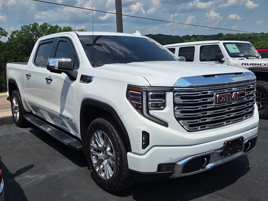 2022 GMC Sierra 1500 4WD Crew Cab Denali