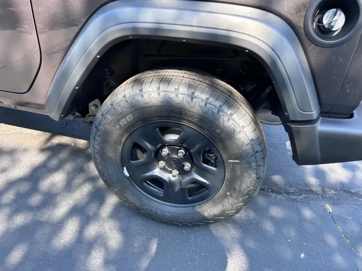 2025 /Black Cloth Jeep Wrangler Sport (1C4PJXAG6SW) with an 3.6L V6 24V VVT UPG I engine, located at 970 Woodlawn Dr., Farmington, MO, 63640, (573) 431-7800, 37.825642, -90.468674 - **Unleash Your Adventurous Spirit with the 2025 Jeep Wrangler!**<br /> <br /> Are you ready to elevate your outdoor adventures while ensuring your daily commute remains a breeze? The 2025 Jeep Wrangler, now available at Pettus CDJR Farmington, is the perfect blend of rugged capability and urban func - Photo#5