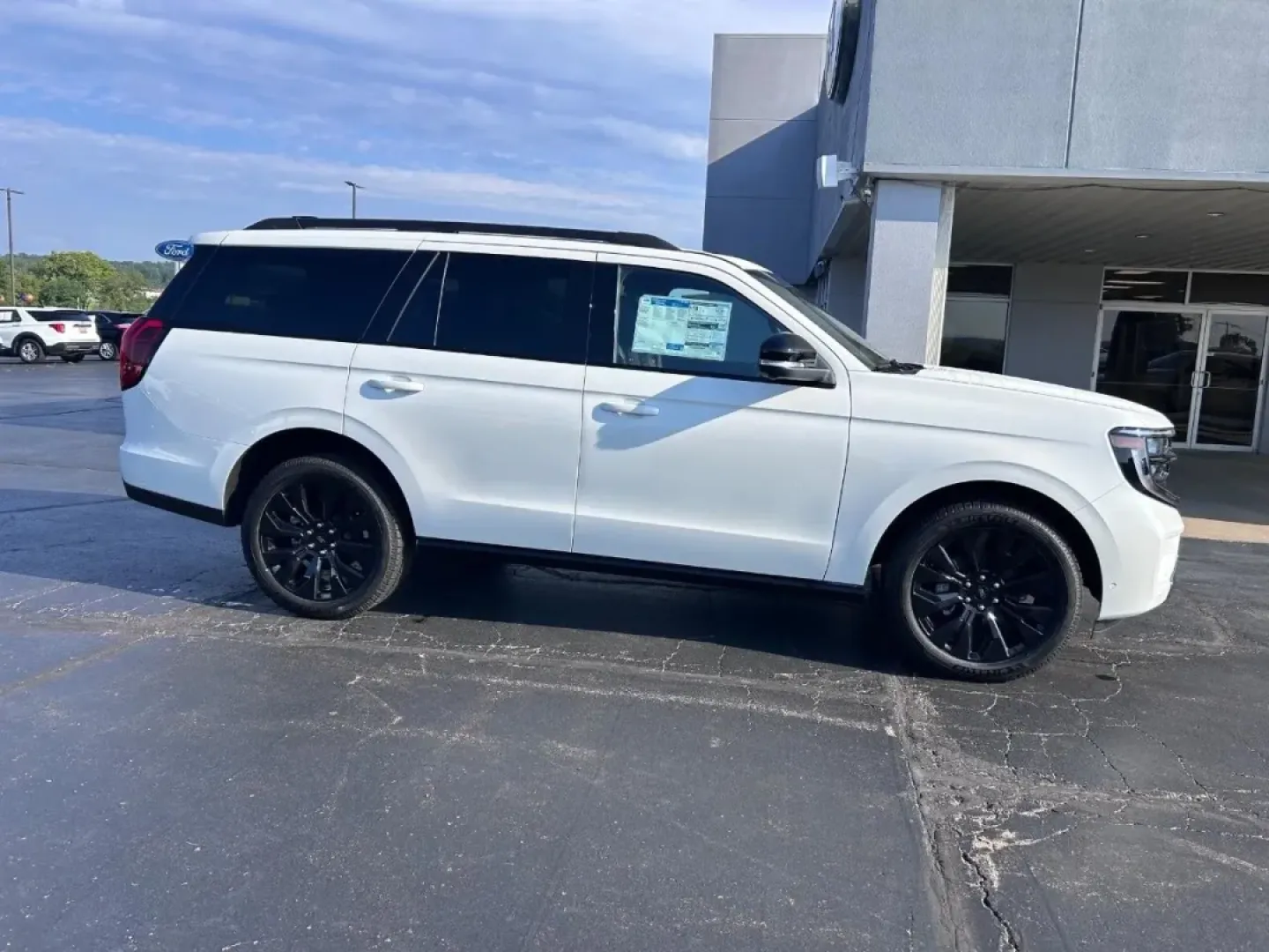 2025 /Black Onyx Leather Ford Expedition Platinum (1FMJU1M80SE) with an 3.5L EcoBoost V6 engine, Automatic transmission, located at 141 Commercial Dr, Fredericktown, MO, 63645, (573) 783-6432, 37.570087, -90.320648 - **Embark on Your Next Adventure with the 2025 Ford Expedition Platinum!**<br /> <br /> If you're searching for the perfect blend of luxury, power, and versatility, look no further than the stunning 2025 Ford Expedition Platinum, available now at Pettus Ford Fredericktown. This top-of-the-line SUV is - Photo#1