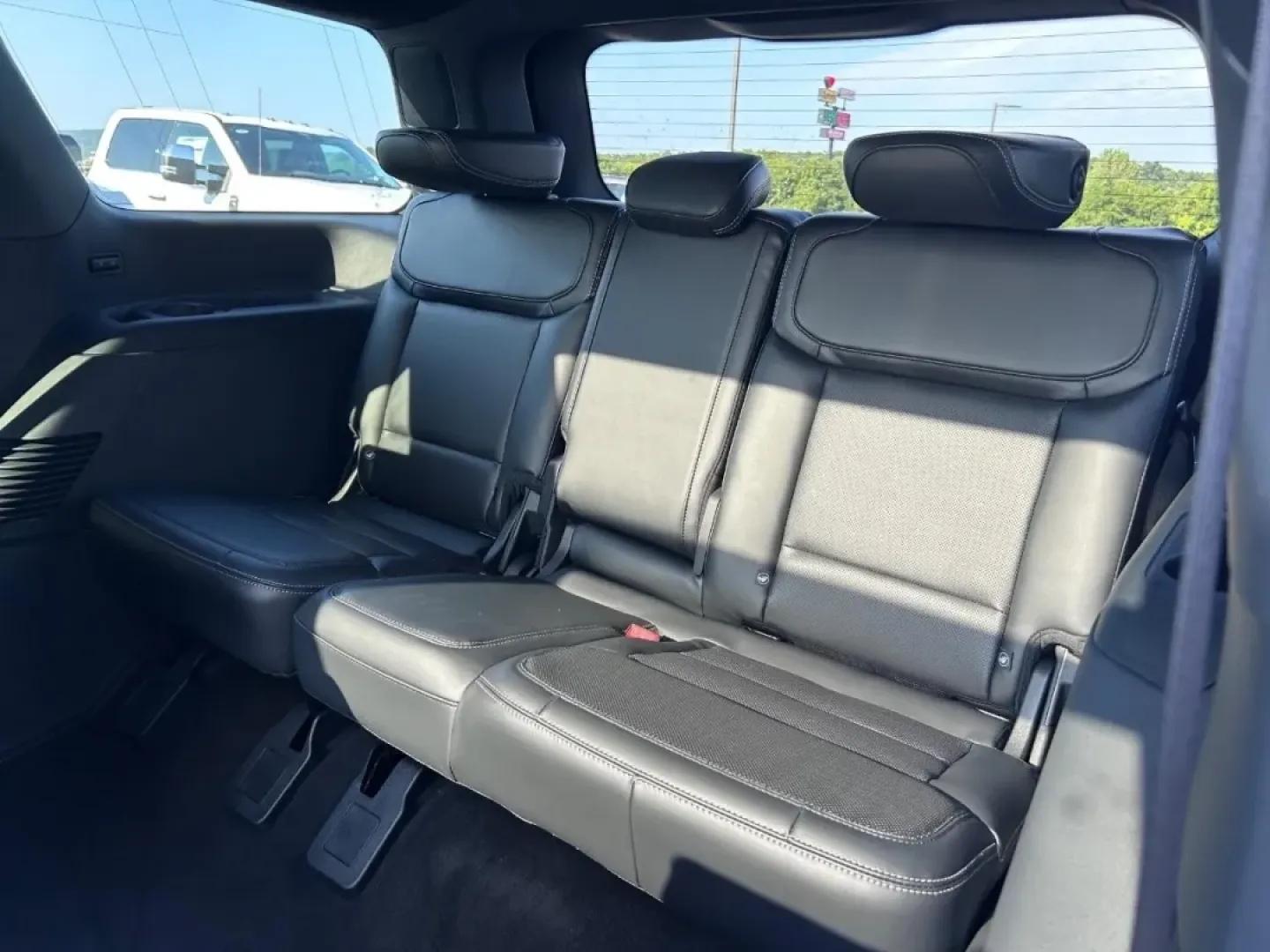 2025 /Black Onyx Leather Ford Expedition Platinum (1FMJU1M80SE) with an 3.5L EcoBoost V6 engine, Automatic transmission, located at 141 Commercial Dr, Fredericktown, MO, 63645, (573) 783-6432, 37.570087, -90.320648 - **Embark on Your Next Adventure with the 2025 Ford Expedition Platinum!**<br /> <br /> If you're searching for the perfect blend of luxury, power, and versatility, look no further than the stunning 2025 Ford Expedition Platinum, available now at Pettus Ford Fredericktown. This top-of-the-line SUV is - Photo#10