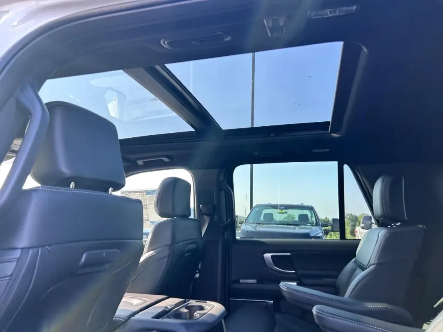 2025 /Black Onyx Leather Ford Expedition Platinum (1FMJU1M80SE) with an 3.5L EcoBoost V6 engine, Automatic transmission, located at 141 Commercial Dr, Fredericktown, MO, 63645, (573) 783-6432, 37.570087, -90.320648 - **Embark on Your Next Adventure with the 2025 Ford Expedition Platinum!**<br /> <br /> If you're searching for the perfect blend of luxury, power, and versatility, look no further than the stunning 2025 Ford Expedition Platinum, available now at Pettus Ford Fredericktown. This top-of-the-line SUV is - Photo#12