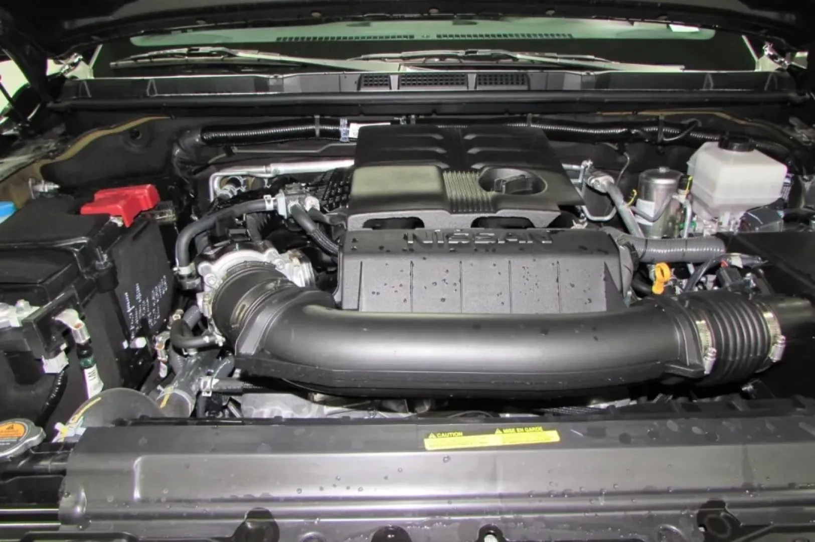 2024 /Charcoal w/Lava Red Leather Nissan Frontier PRO-4X (1N6ED1EK1RN) with an Other engine, Automatic transmission, located at 12836 Highway 21, De Soto, MO, 63020, (636) 337-7777, 38.151867, -90.575615 - **Conquer Every Terrain with the 2024 Nissan Frontier at Pettus Ford De Soto!**<br /> <br /> Are you in search of a versatile, rugged vehicle that can handle both your weekday commutes and weekend adventures? Look no further! The 2024 Nissan Frontier is the perfect choice for those who crave a truck - Photo#8