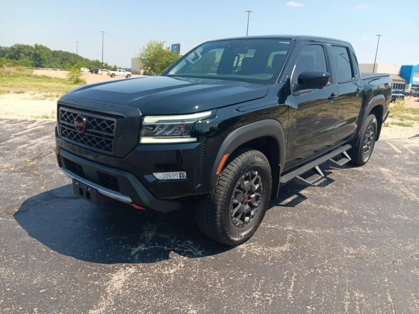 2024 /Charcoal w/Lava Red Leather Nissan Frontier PRO-4X (1N6ED1EK1RN) with an Other engine, Automatic transmission, located at 12836 Highway 21, De Soto, MO, 63020, (636) 337-7777, 38.151867, -90.575615 - **Conquer Every Terrain with the 2024 Nissan Frontier at Pettus Ford De Soto!**<br /> <br /> Are you in search of a versatile, rugged vehicle that can handle both your weekday commutes and weekend adventures? Look no further! The 2024 Nissan Frontier is the perfect choice for those who crave a truck - Photo#33
